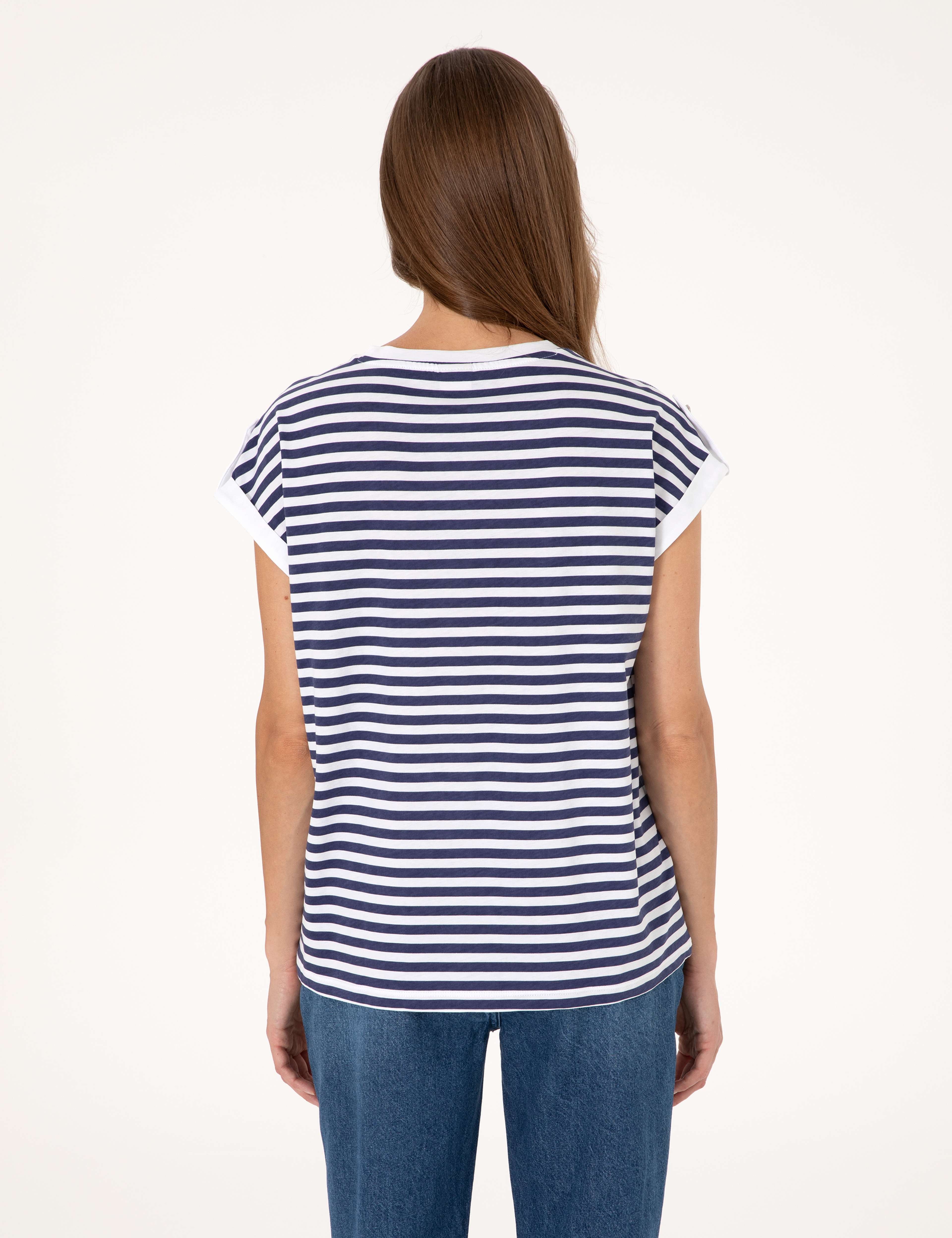 Beyaz Comfort Fit Tişört - Image 5
