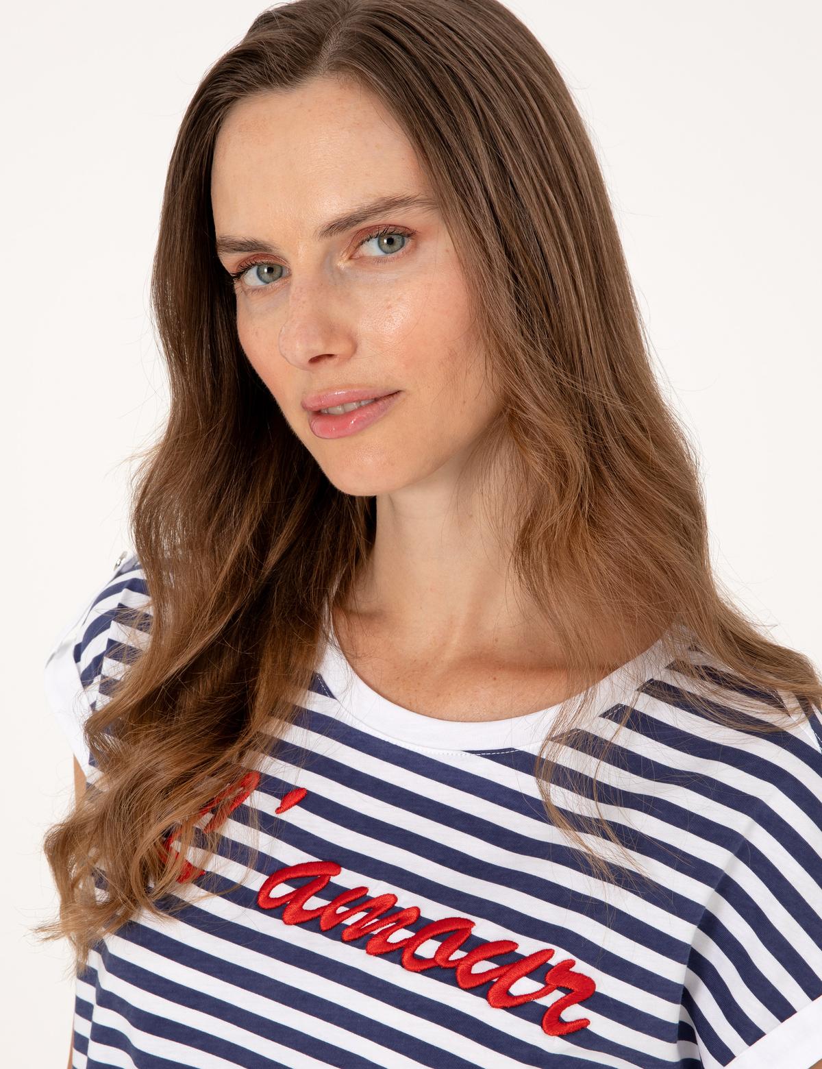 Beyaz Comfort Fit Tişört - 50305806005