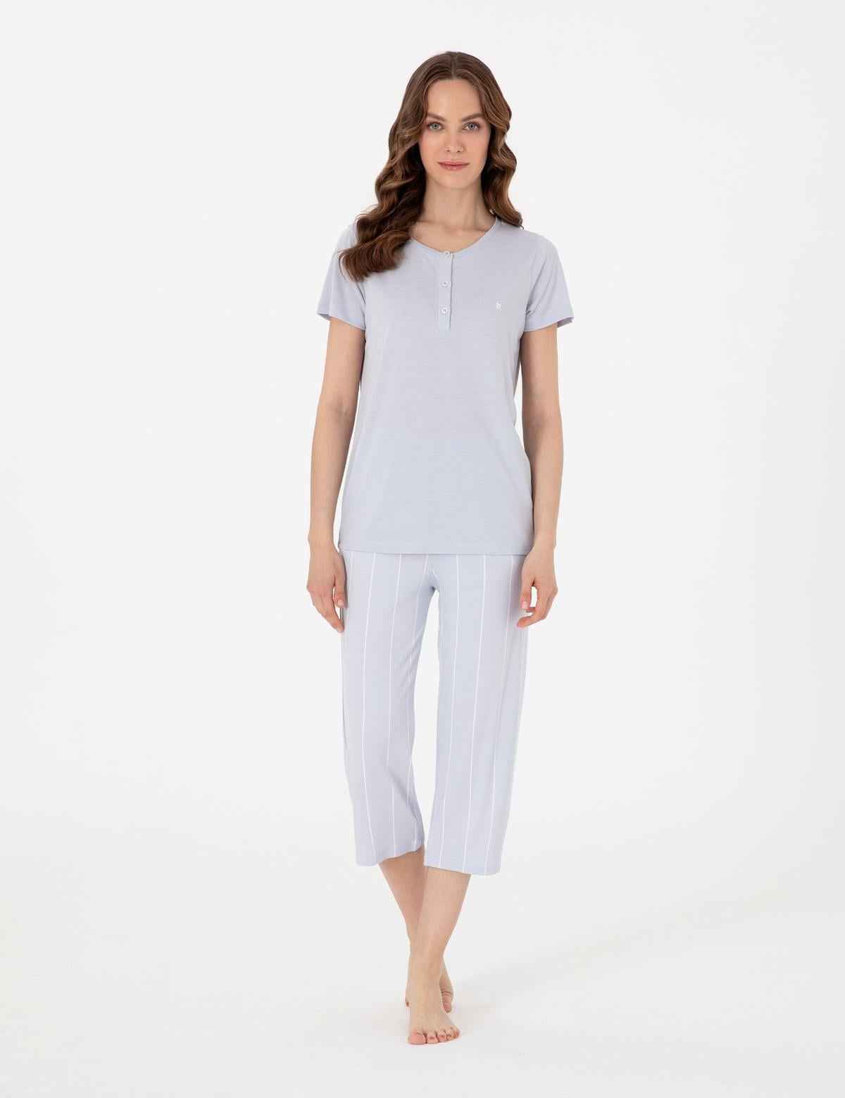 Mavi Kısakollu Kapri Pijama Takımı