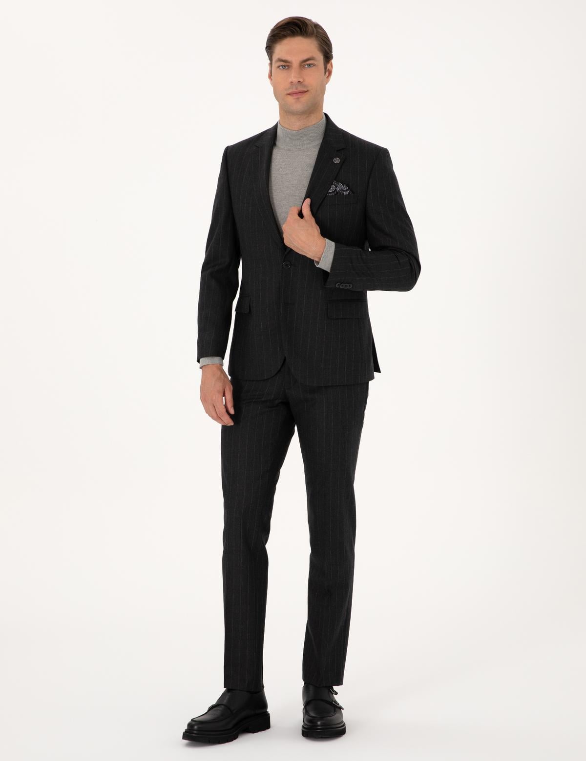 Antrasit Slim Fit %100 Yün Çizgili Takım Elbise