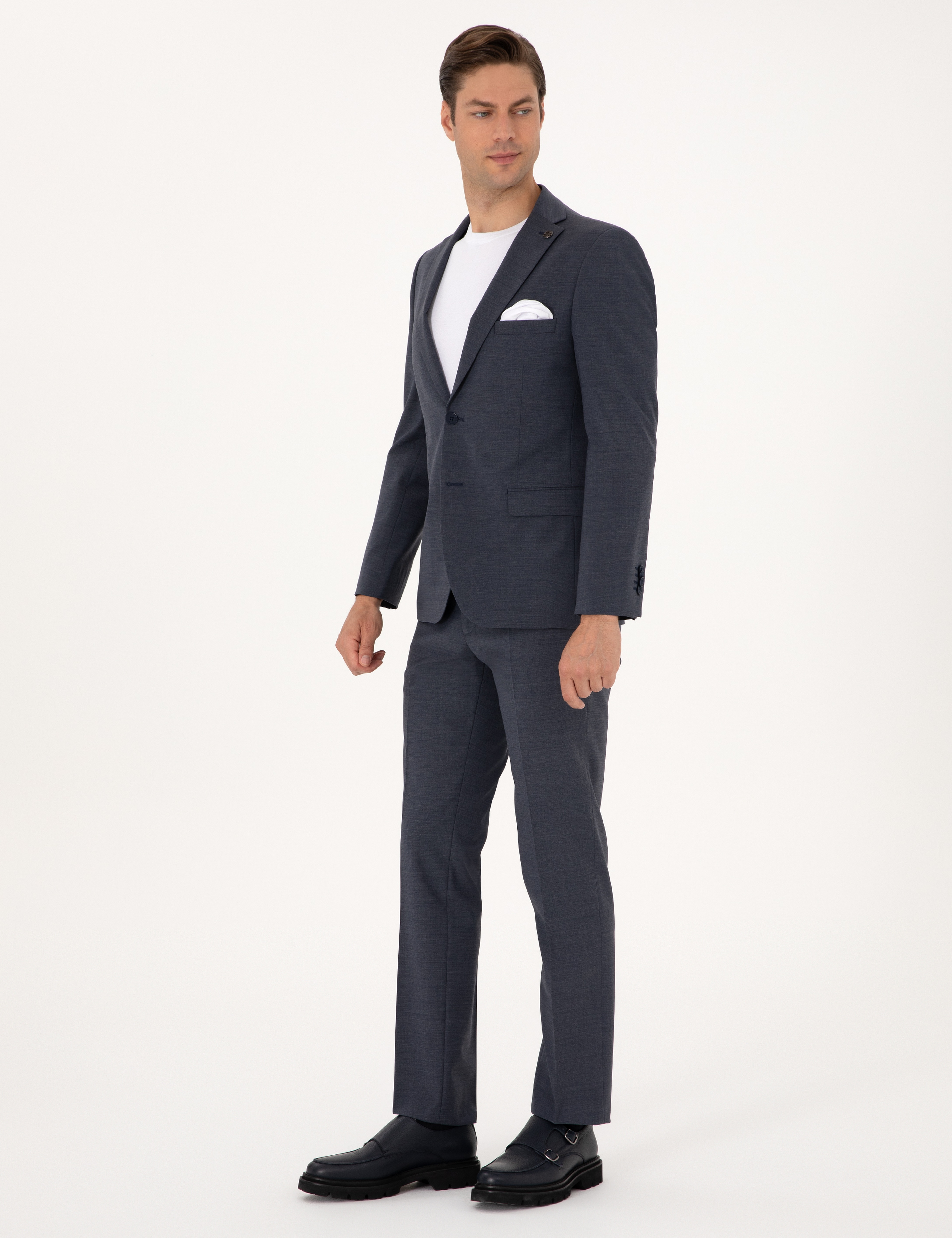 Koyu Mavi Slim Fit Yün Karışımlı Takım Elbise