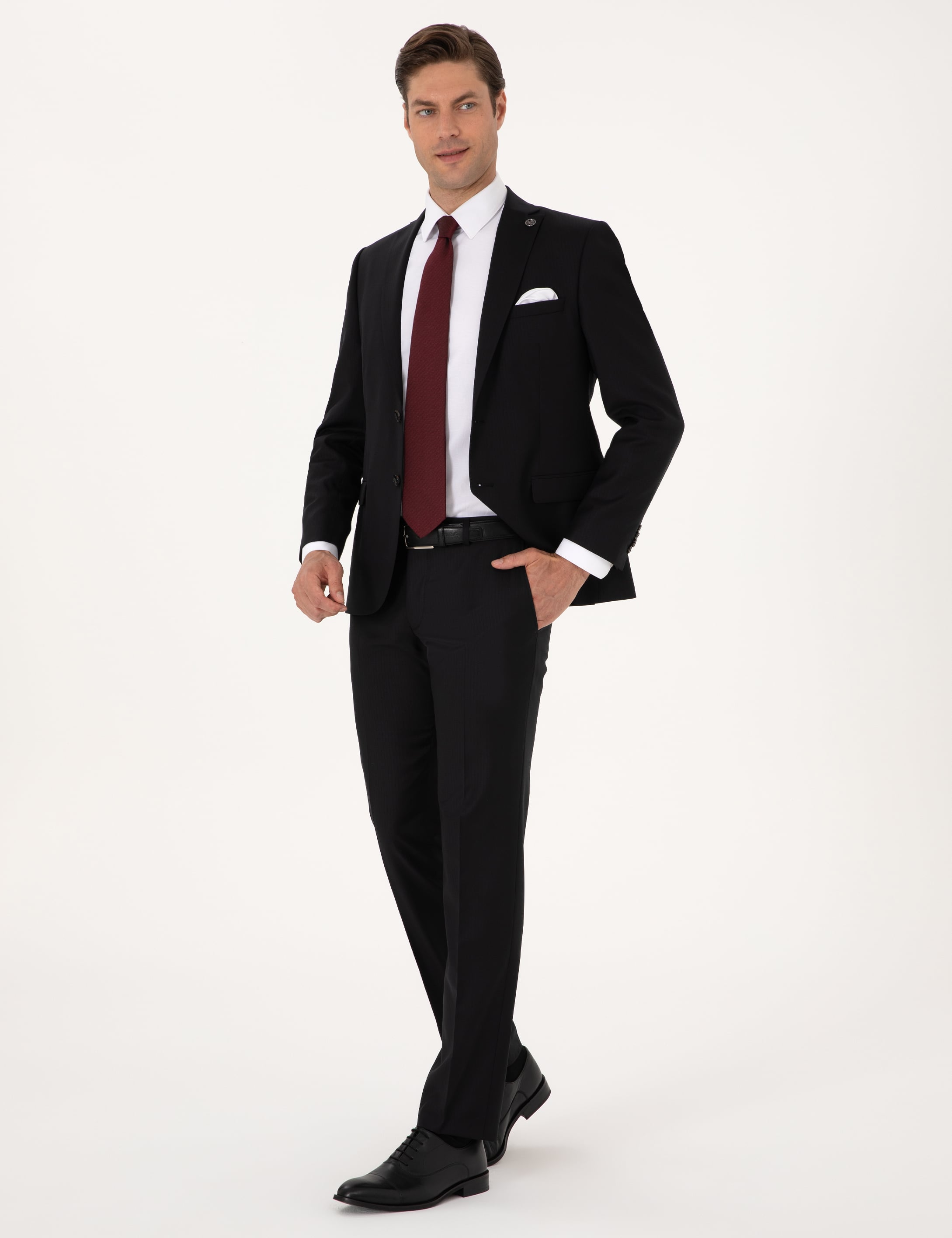 Siyah Slim Fit %100 Yün Çizgili Takım Elbise