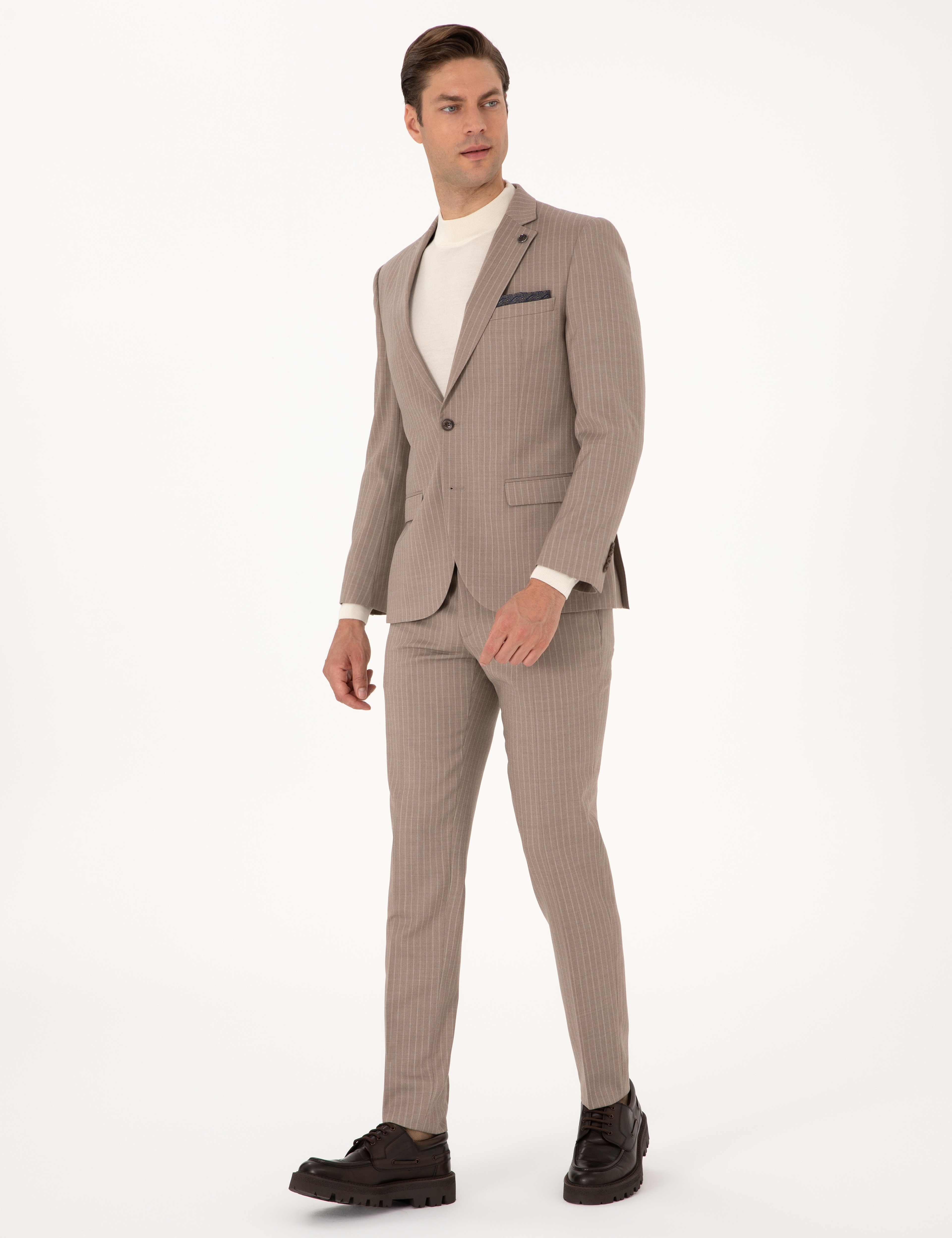 Bej Extra Slim Fit Yün Karışımlı Çizgili Takım Elbise - Image 4
