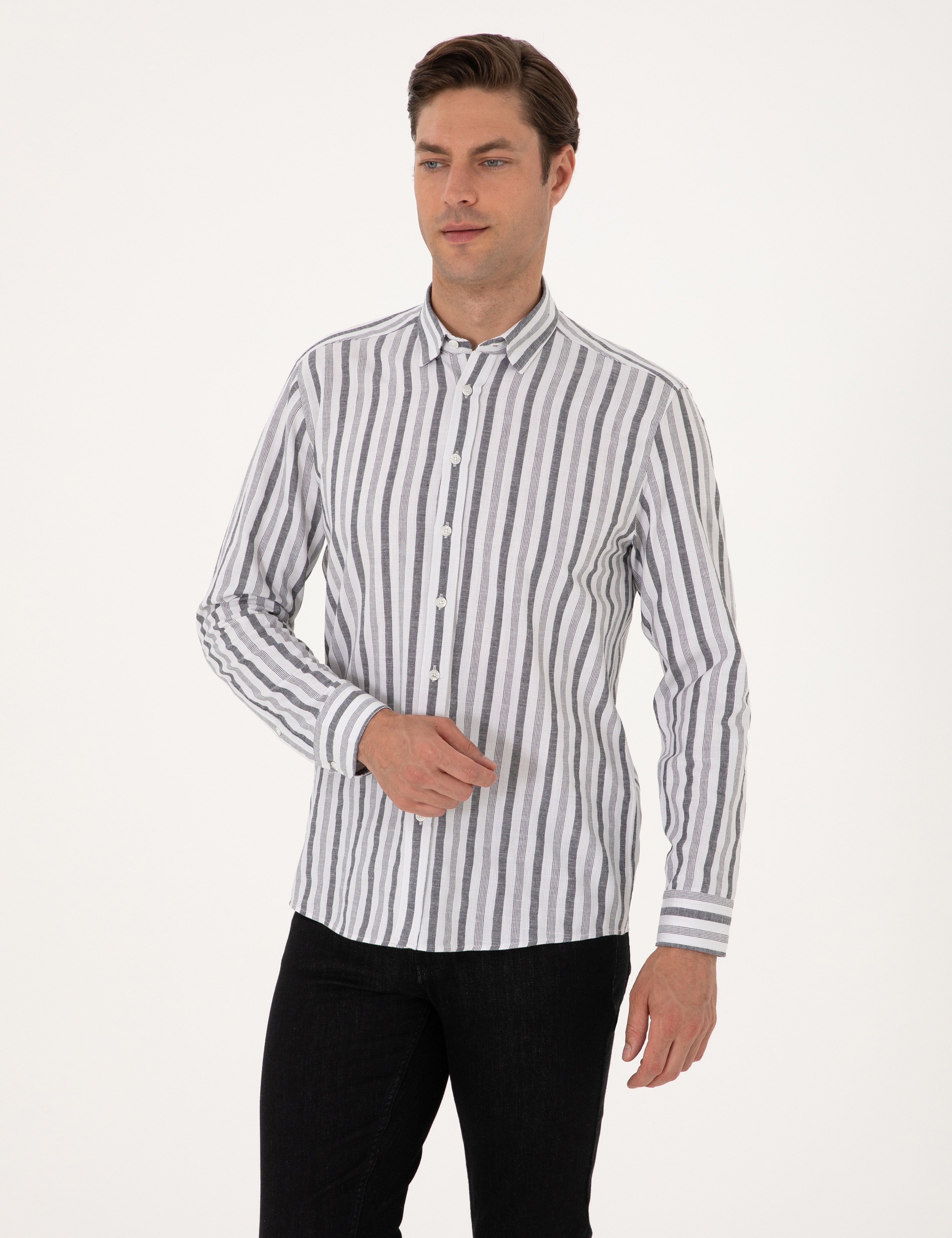 Siyah Regular Fit Çizgili Uzun Kollu Gömlek - Image 3