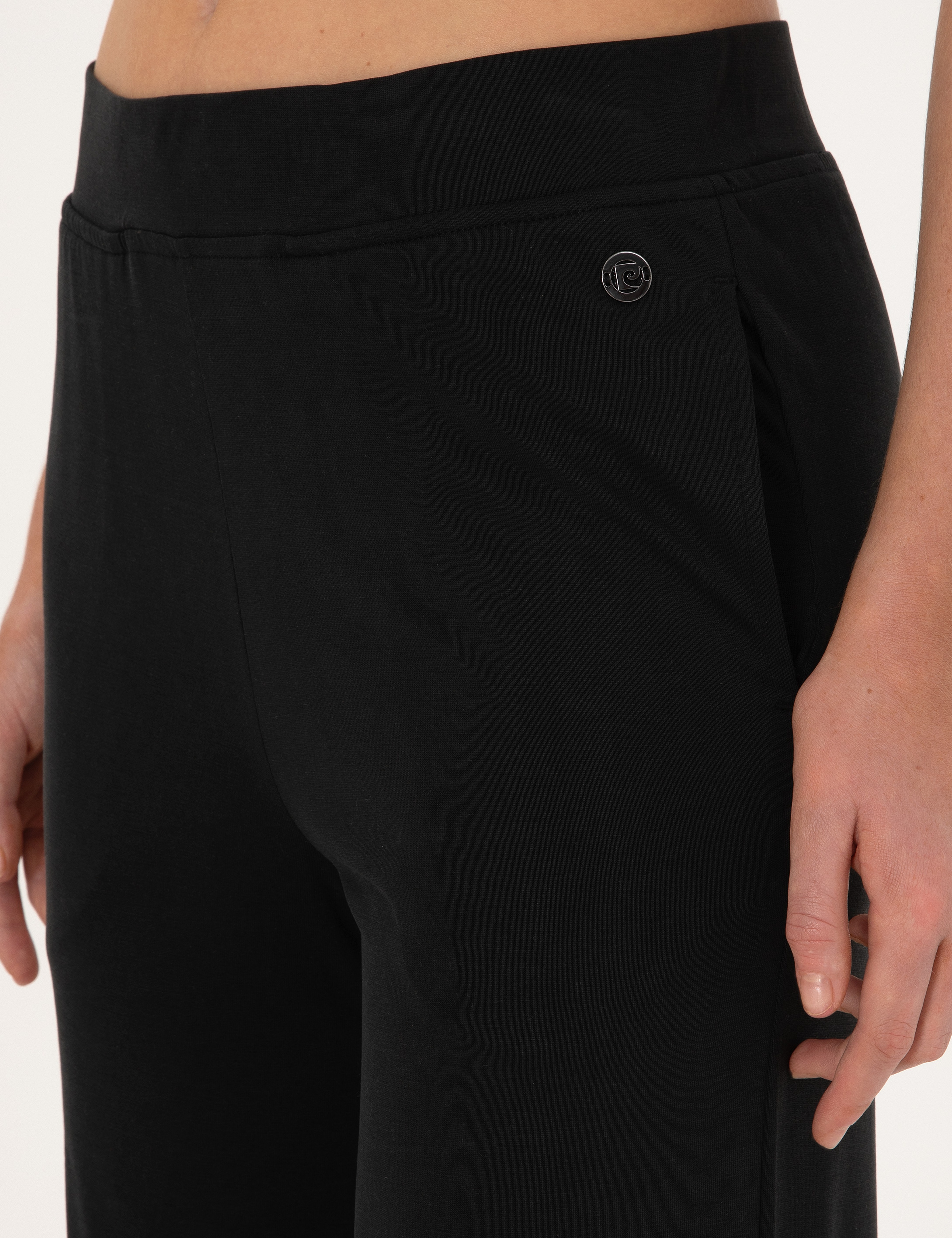 Siyah Loose Fit Modal Karışımlı Eşofman Altı - Image 5