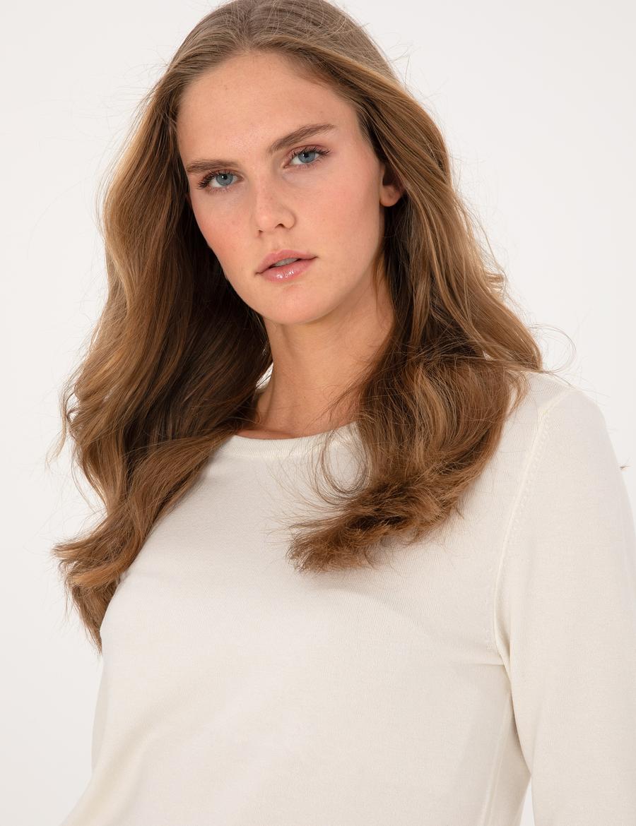 Ekru Slim Fit Bisiklet Yaka Basic Kazak