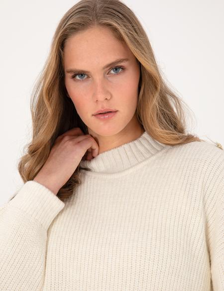 Ekru Comfort Fit Yarım Balıkçı Kazak - 50316342027