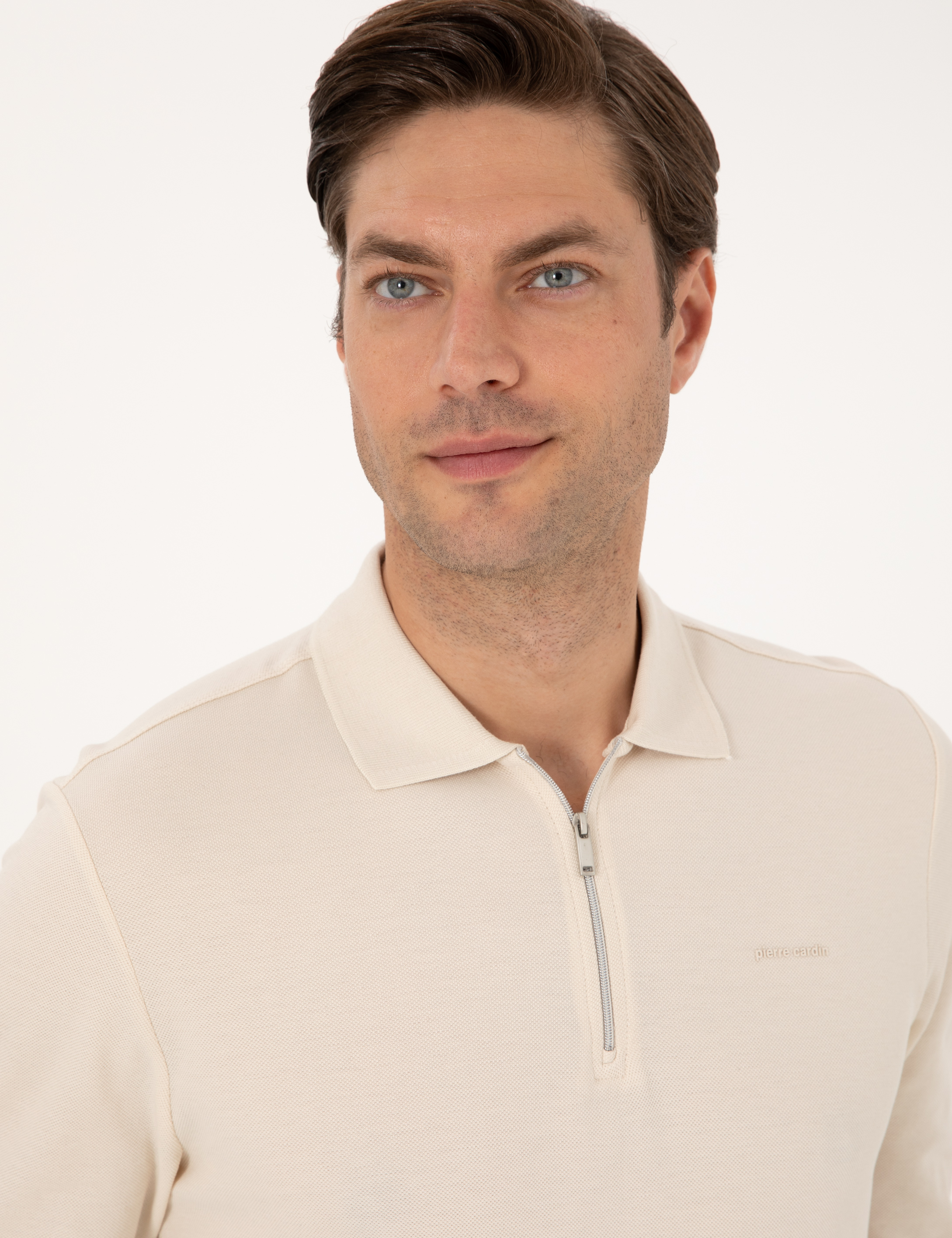 Bej Slim Fit Kıvrılmaz Fermuarlı Polo Yaka Basic Pike Sweatshirt - Image 2