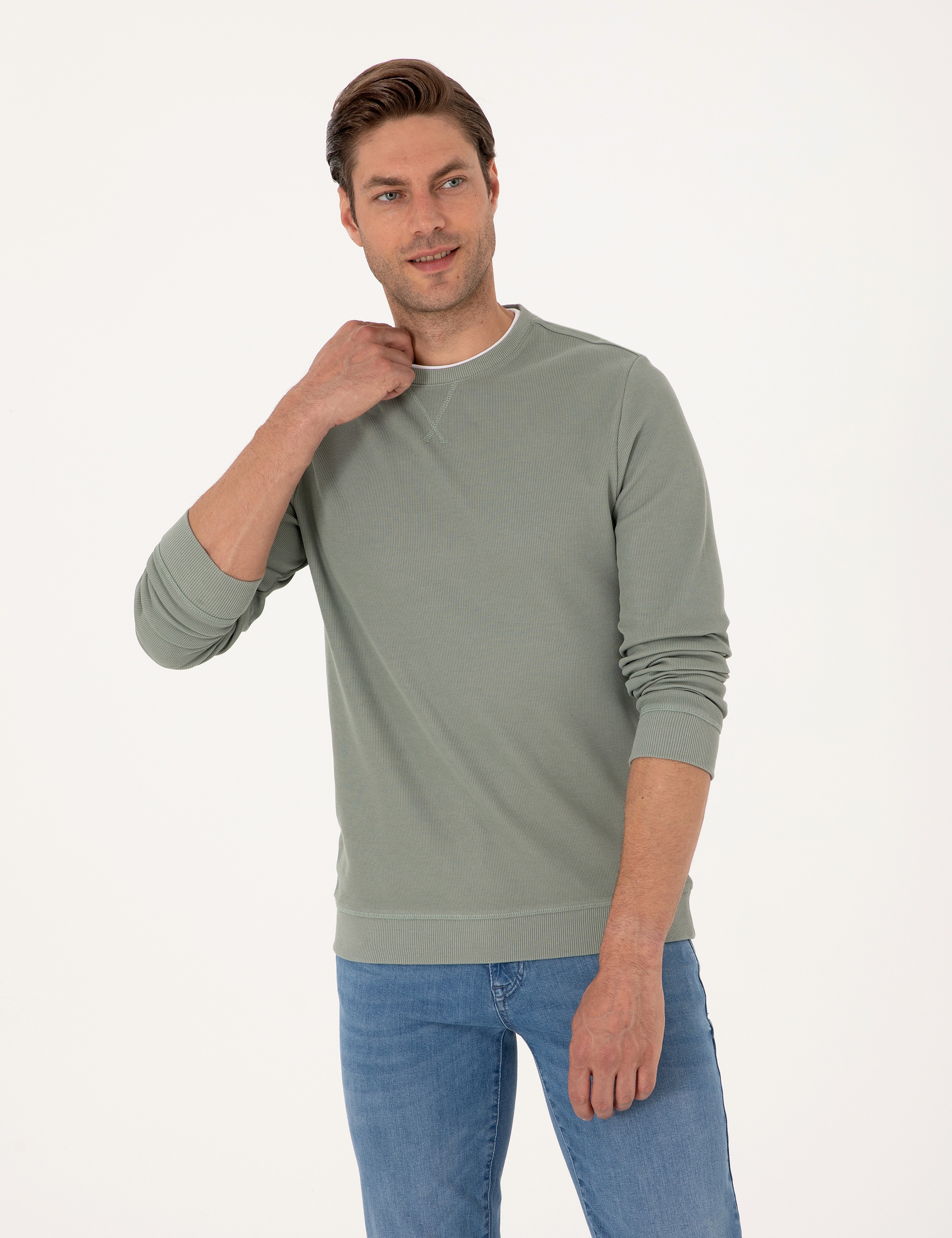 Yeşil Regular Fit Sweatshirt - Image 1