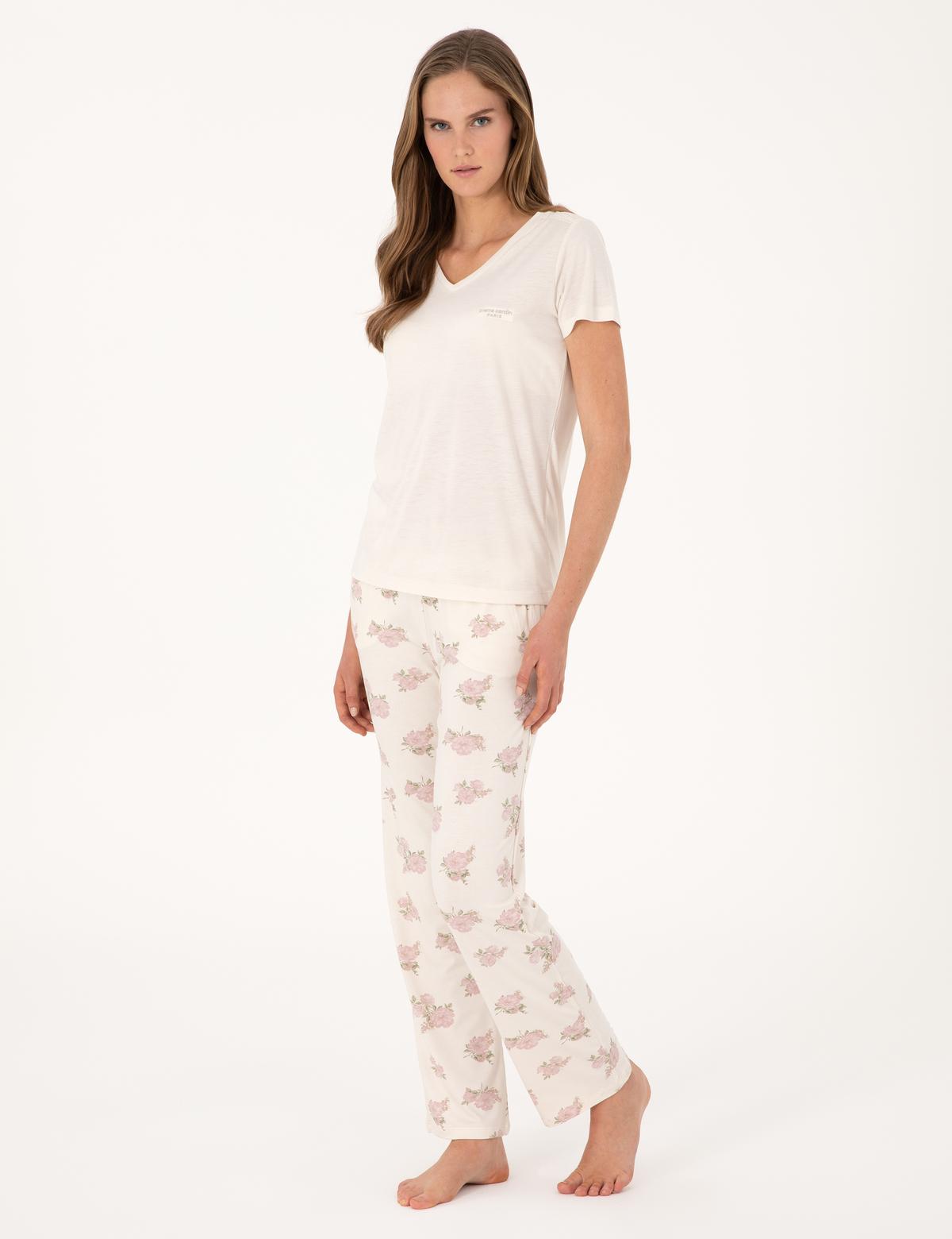 Krem Pijama Takımı