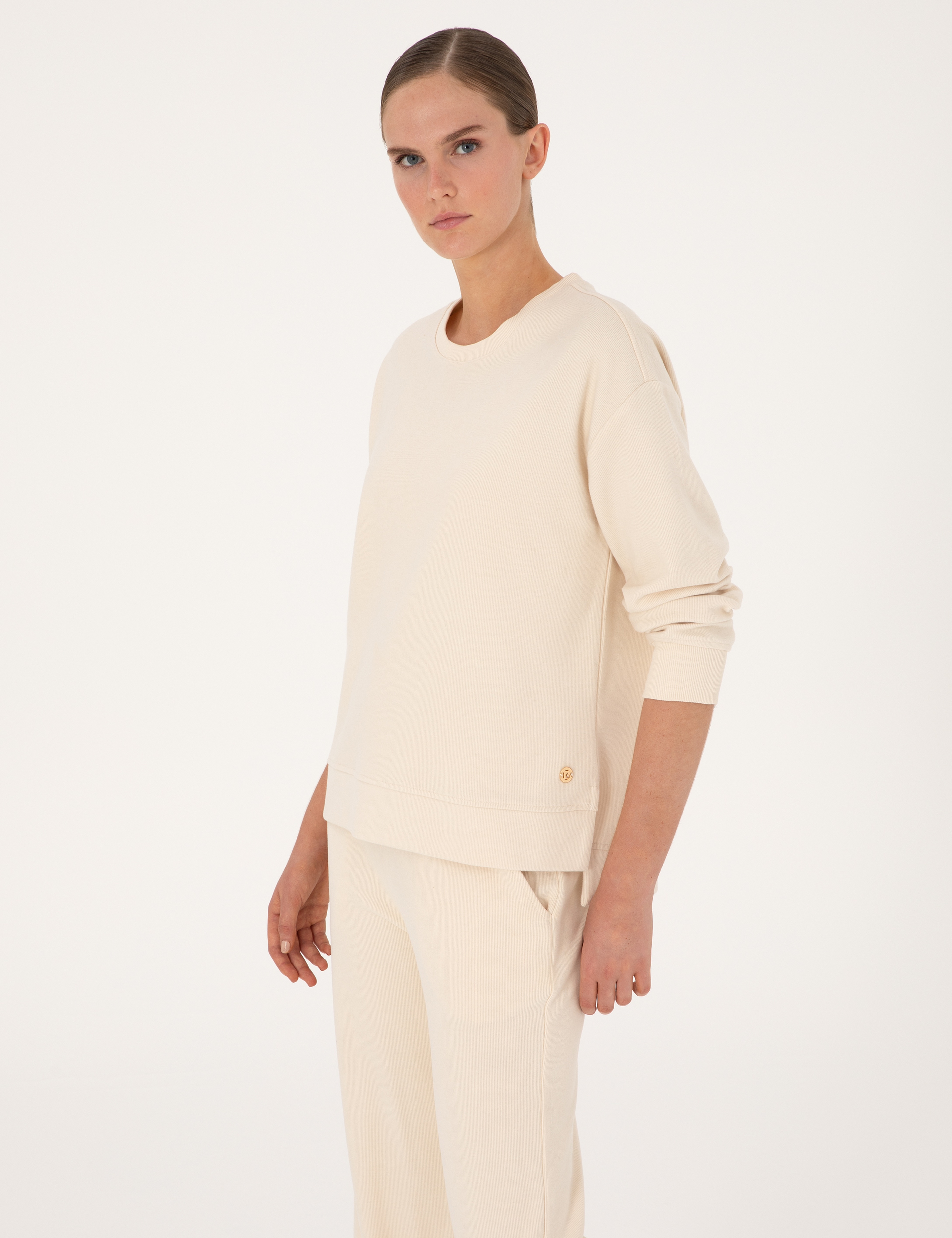 Ekru Oversize Yumuşak Dokulu Sweatshirt