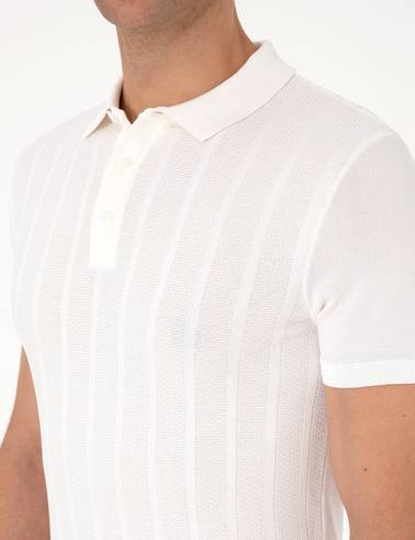 Ekru Slim Fit Polo Yaka Düğmeli Triko Tişört