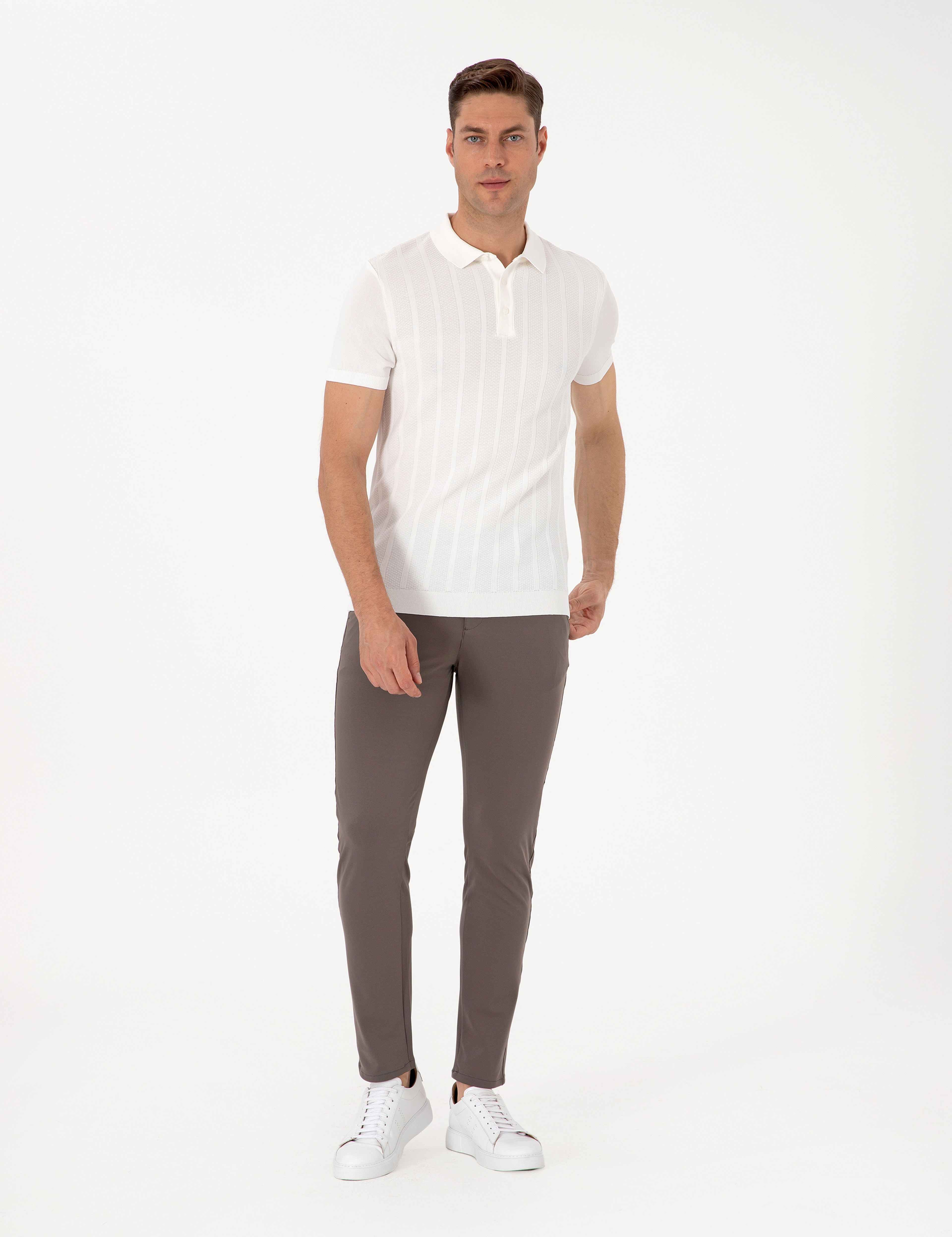 Ekru Slim Fit Polo Yaka Düğmeli Triko Tişört - Image 4
