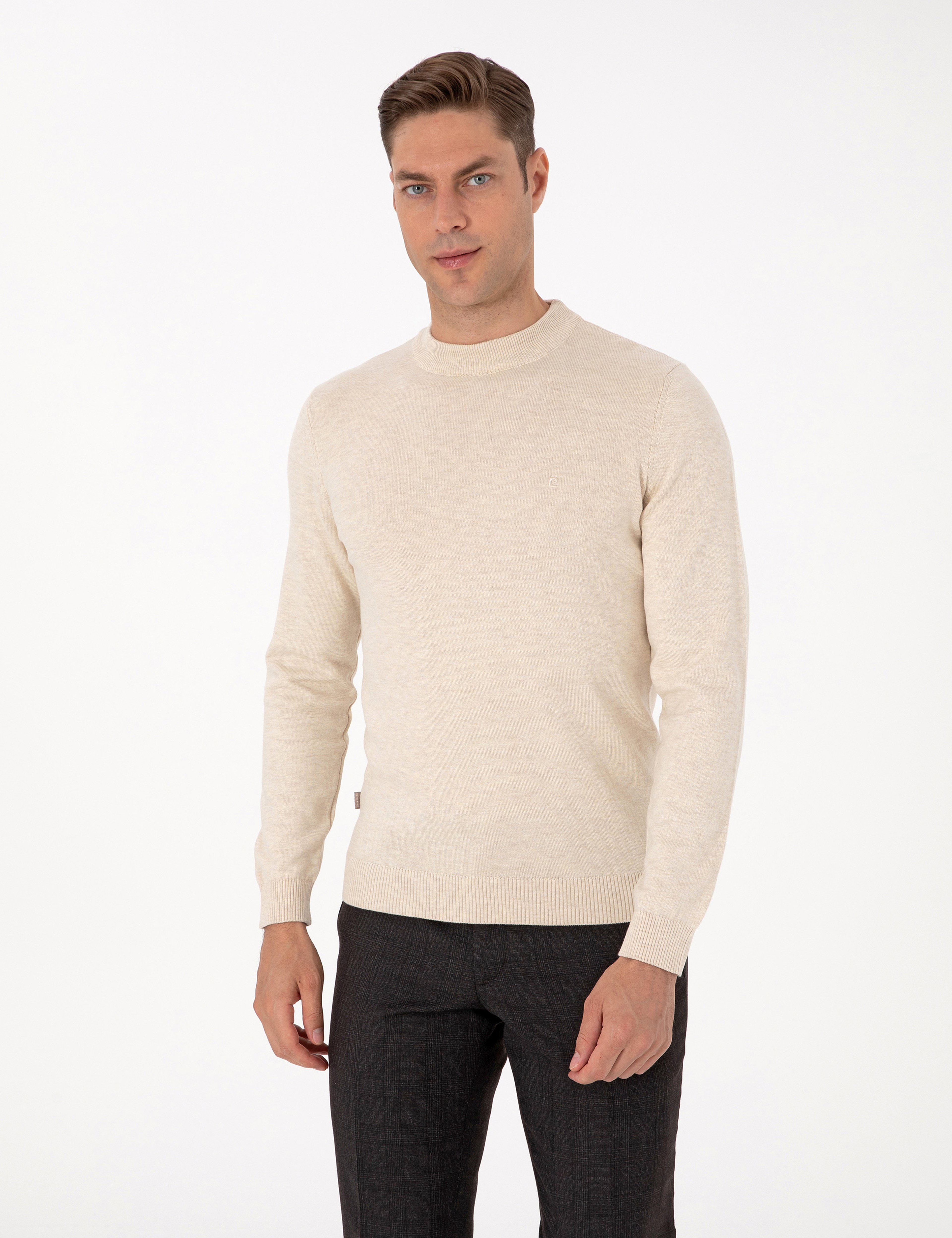 Krem Melanj Slim Fit Çeyrek Yaka Basic Triko Kazak - Image 1