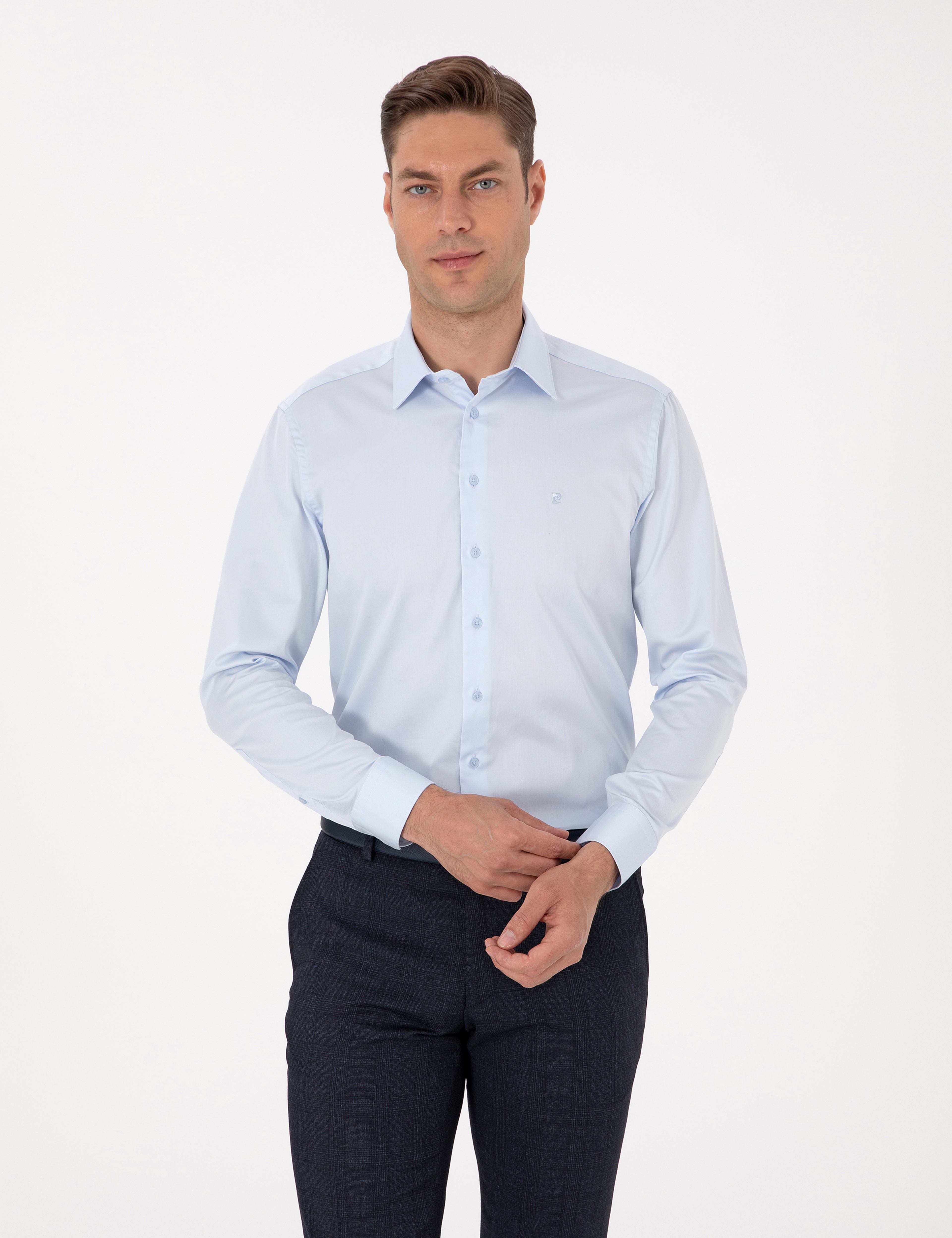 Açık Mavi %100 Pamuk Parlak Saten Slim Fit Uzun Kollu Basic Gömlek - Image 3