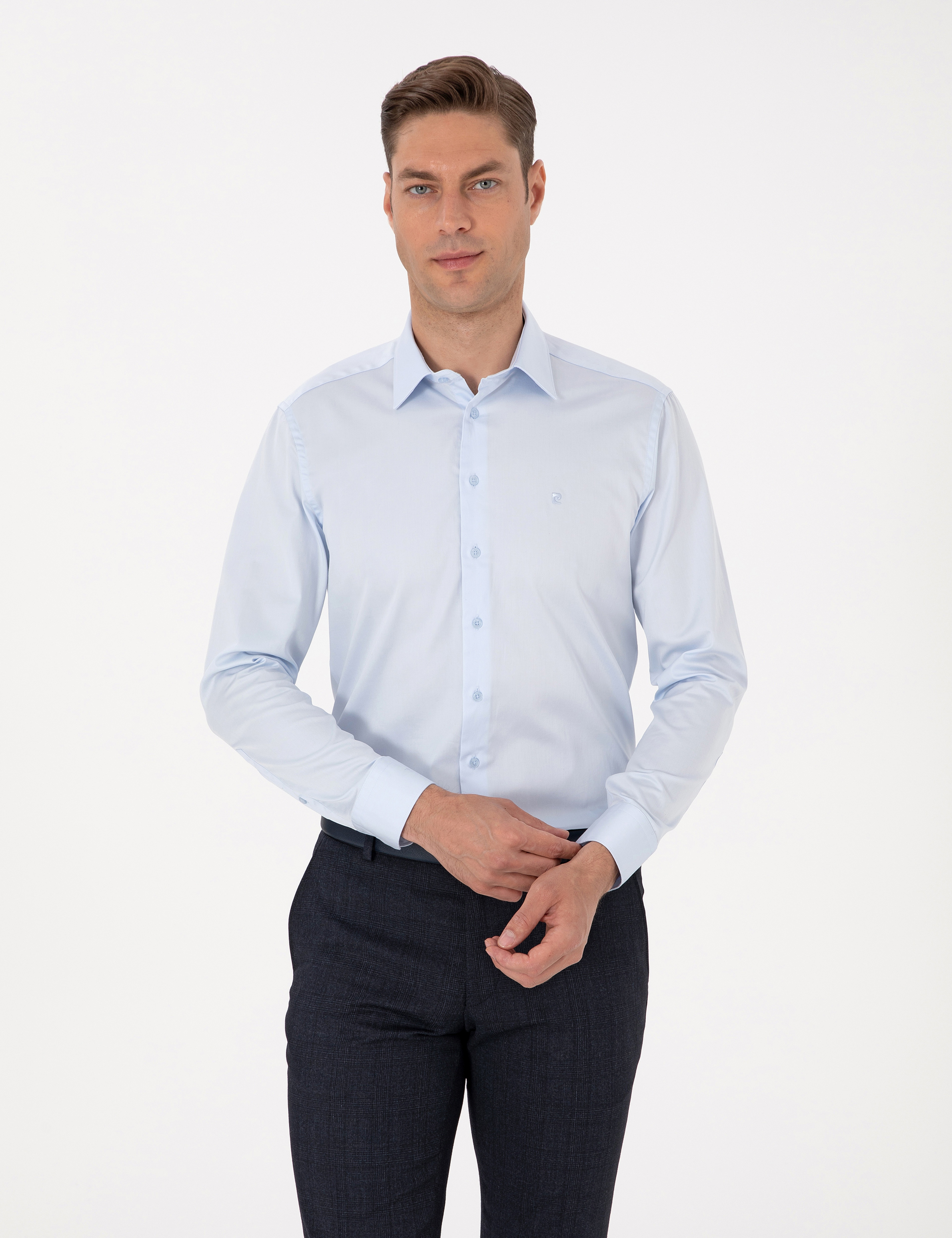 Açık Mavi %100 Pamuk Parlak Saten Slim Fit Uzun Kollu Basic Gömlek