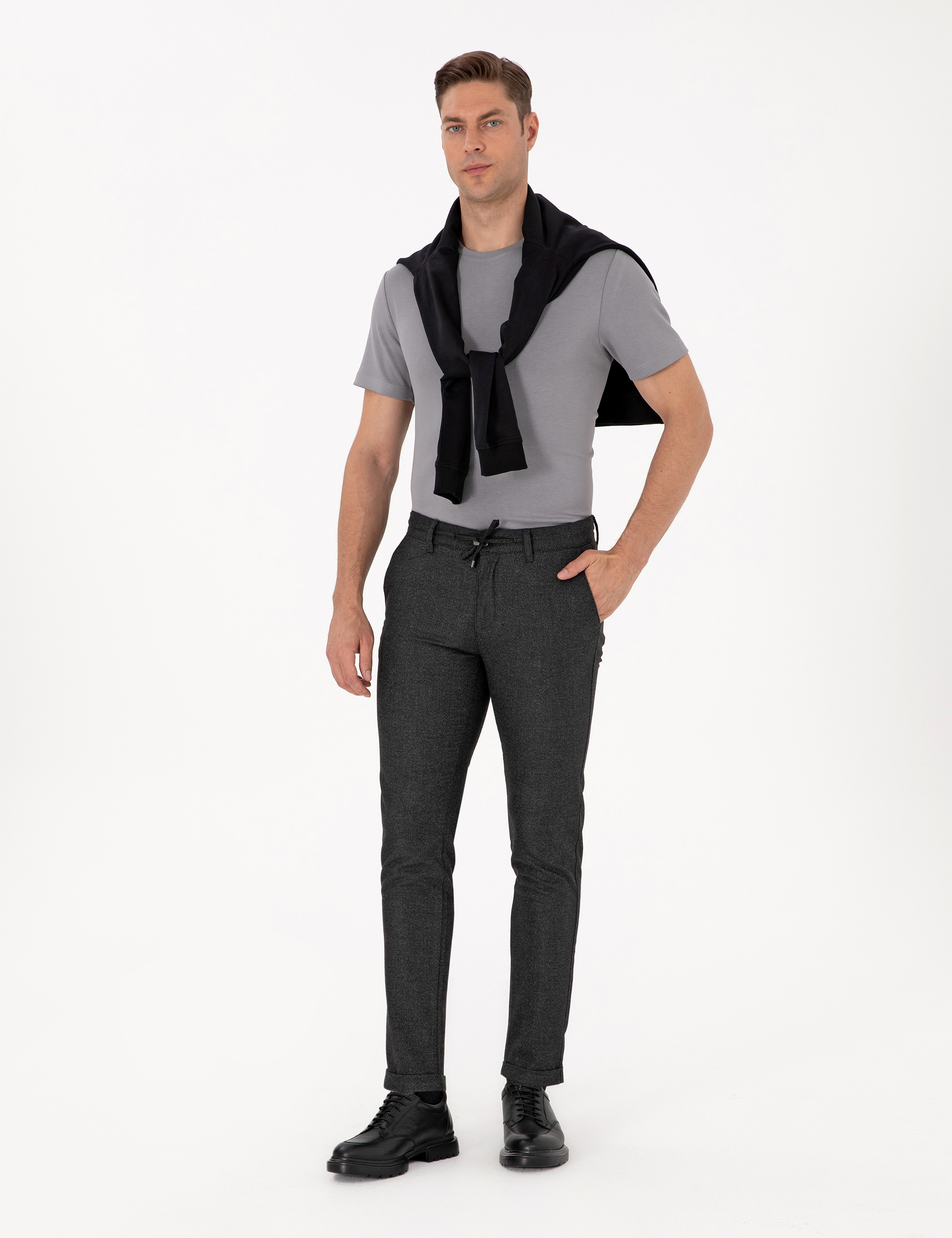Gri Regular Fit Kalın Dokulu Bisiklet Yaka Basic Tişört - Image 4