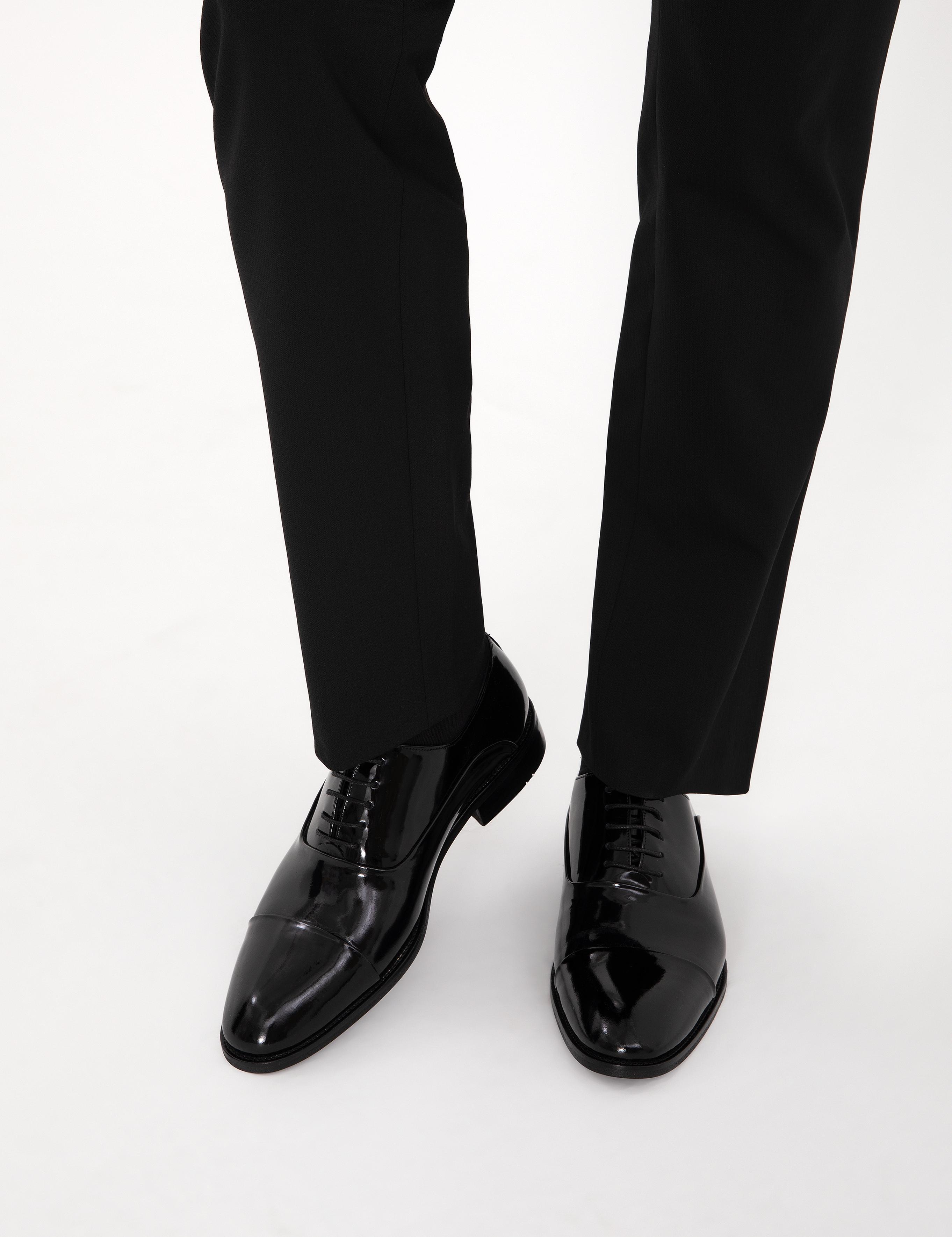 Siyah %100 Deri Microlight Taban Rugan Klasik Ayakkabı