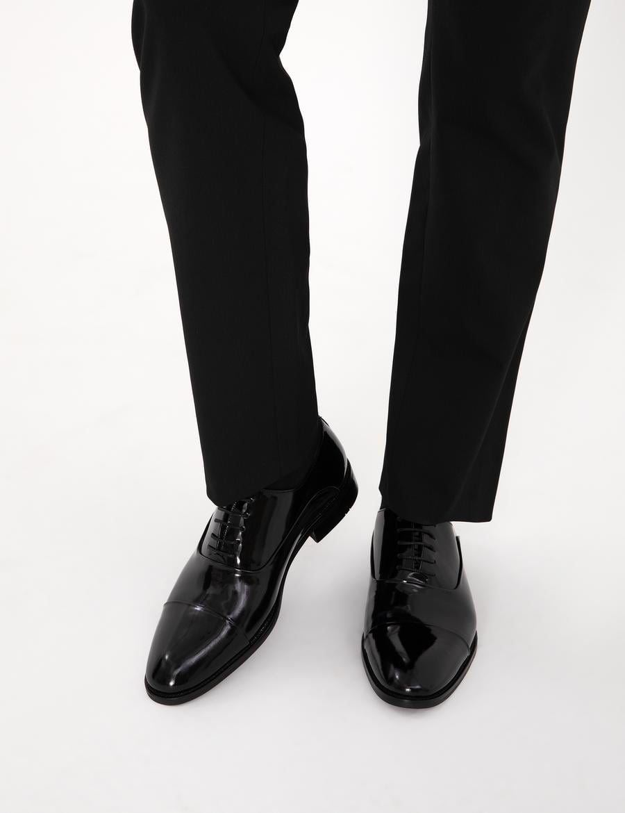 Siyah %100 Deri Microlight Taban Rugan Klasik Ayakkabı