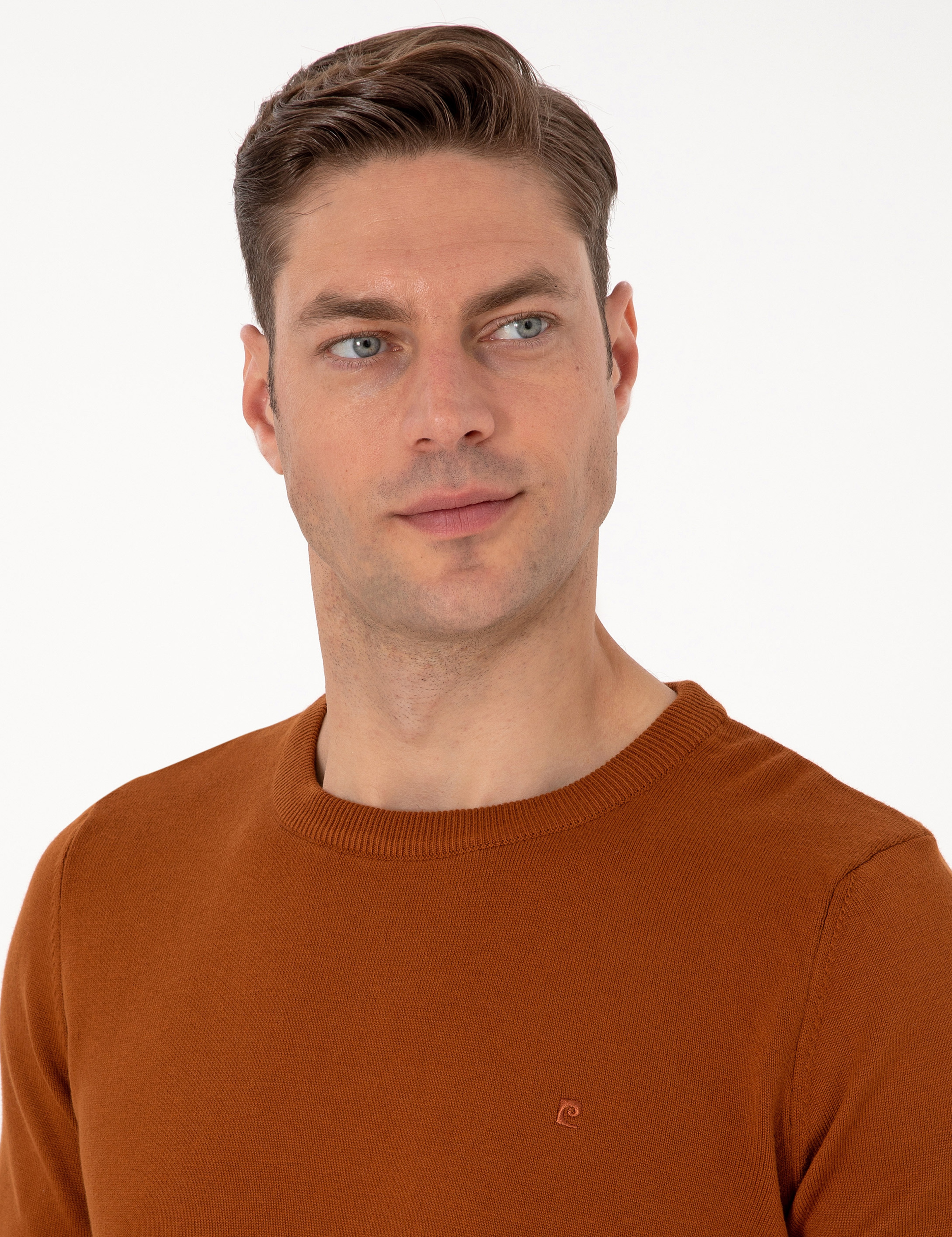 Kahverengi Slim Fit Bisiklet Yaka Basic Triko Kazak - Image 2