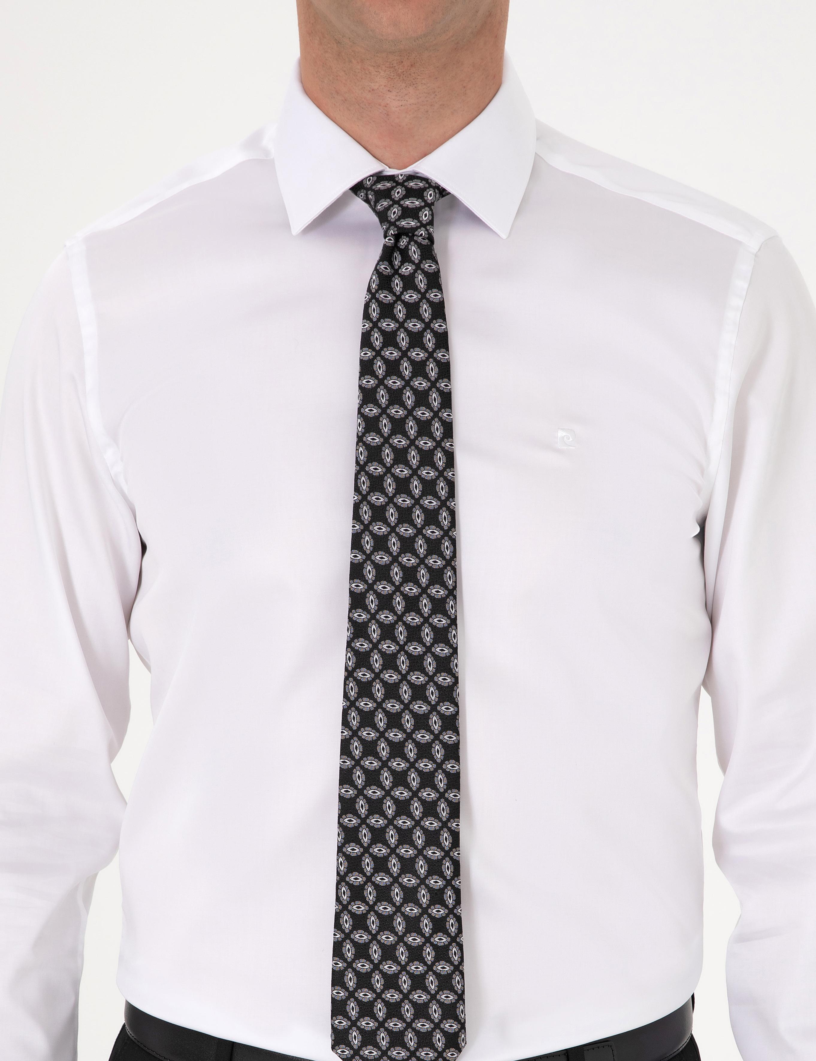 Beyaz Non İron Kolay Ütülenebilir Slim Fit Uzun Kollu Basic Gömlek