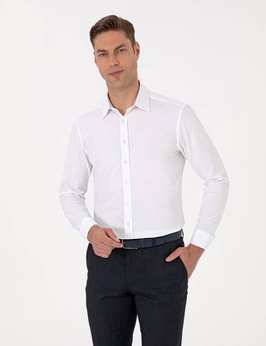 Beyaz Regular Fit Armürlü Uzun Kollu Gömlek