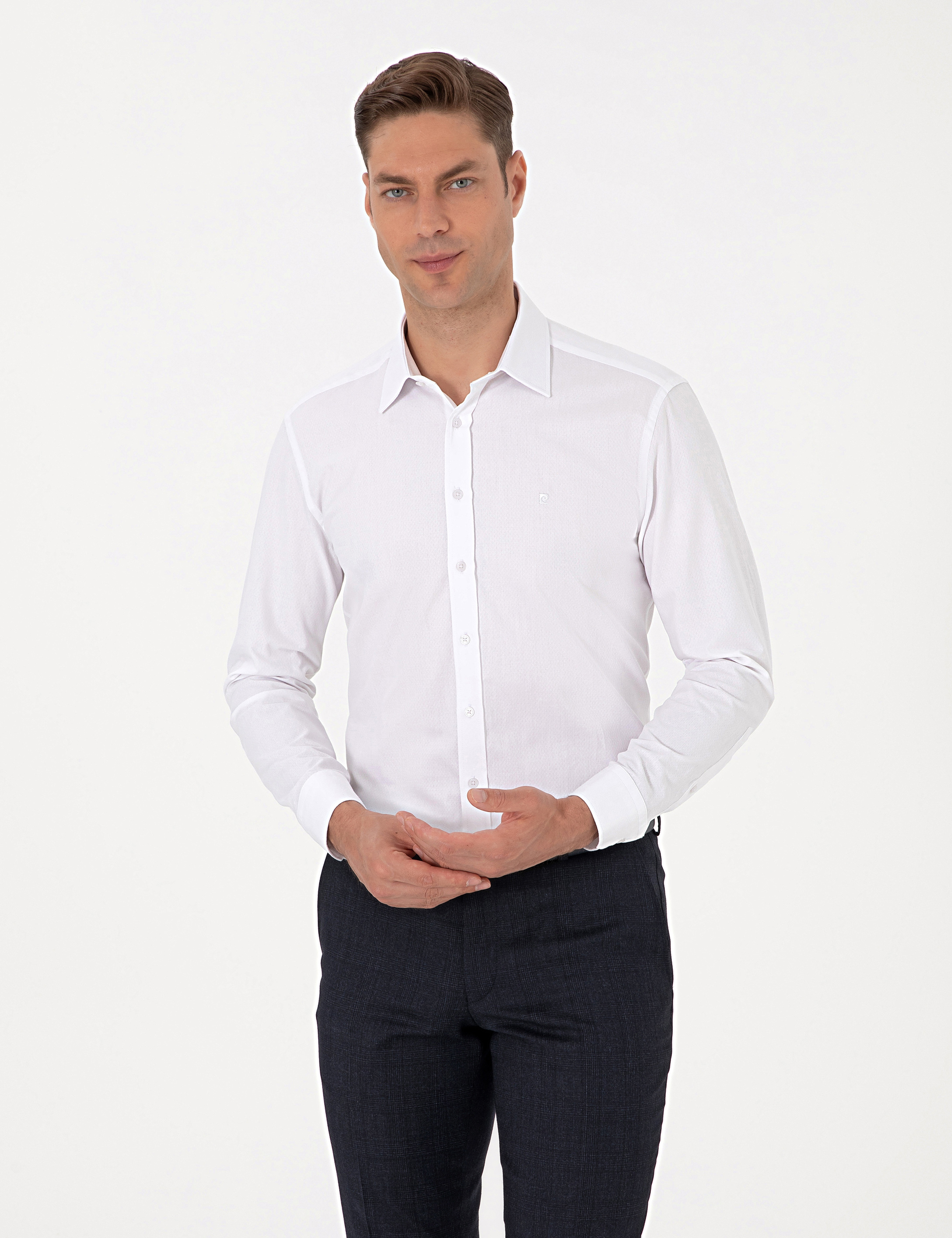 Beyaz Regular Fit Armürlü Uzun Kollu Gömlek - Image 3
