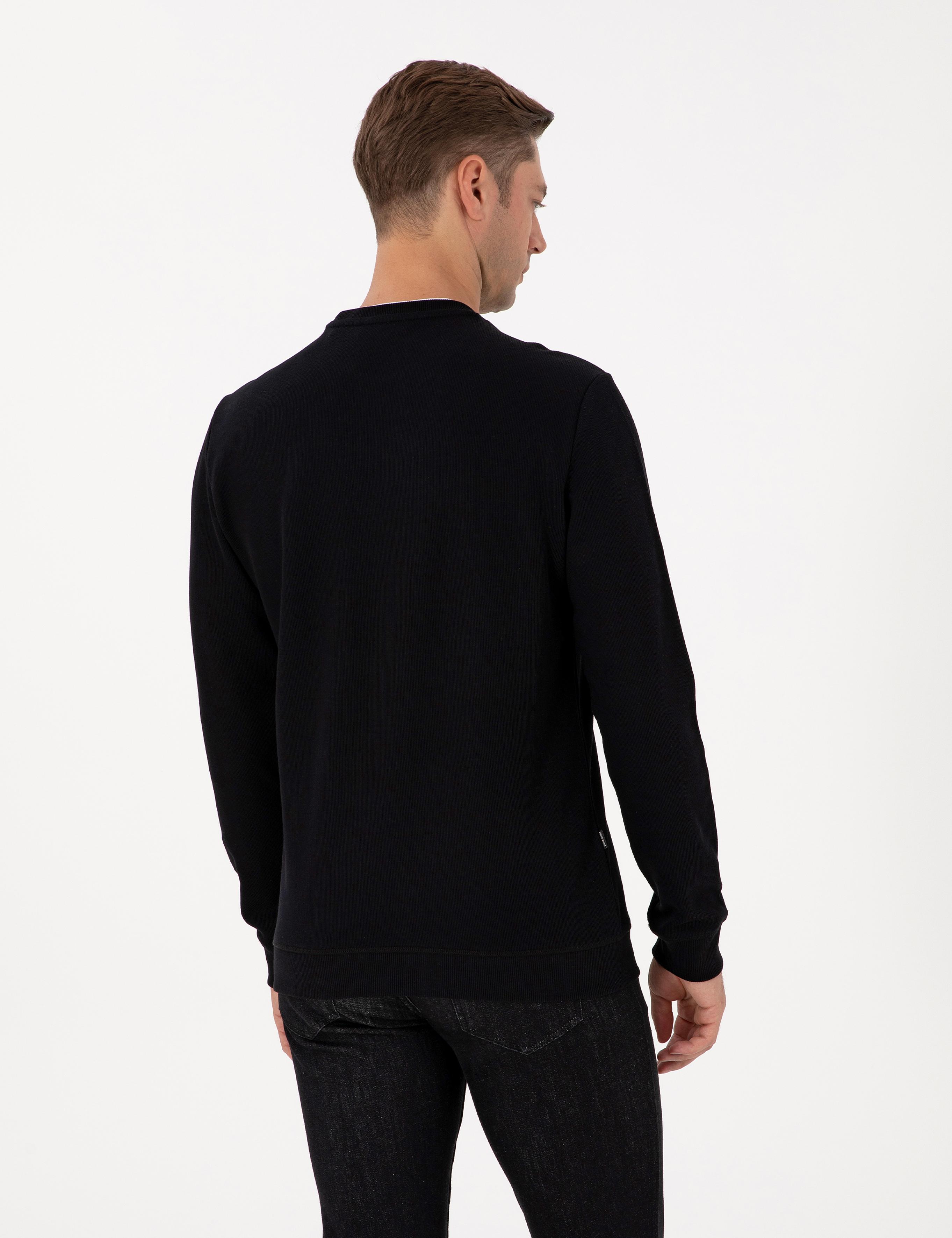 Siyah Regular Fit Sweatshirt