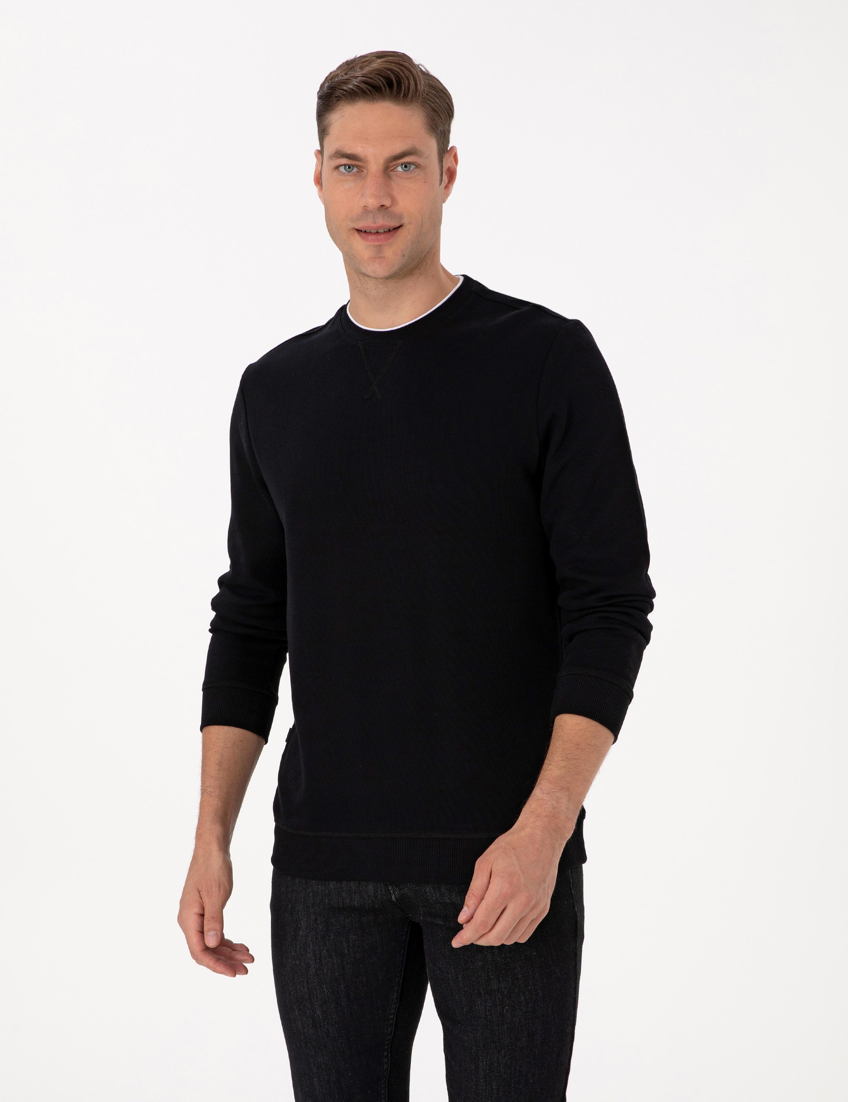 Siyah Regular Fit Sweatshirt