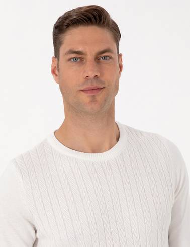 Ekru Slim Fit Bisiklet Yaka Triko Kazak