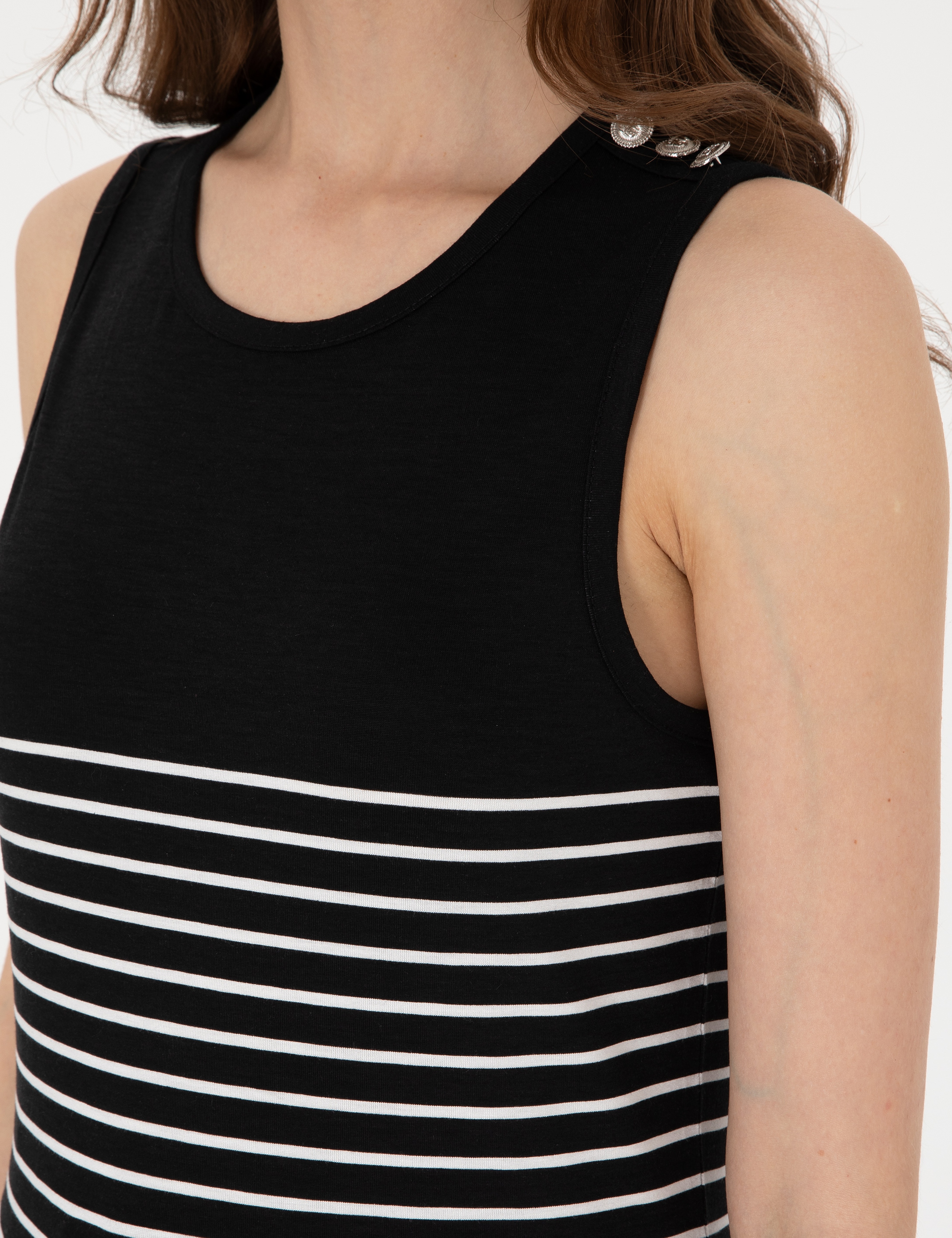 Siyah Regular Fit Tişört - Image 7