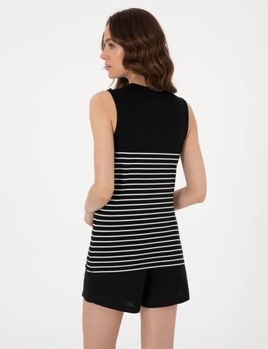 Siyah Regular Fit Tişört