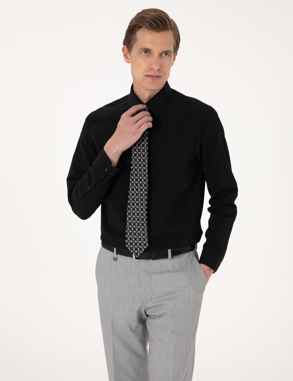 Siyah Regular Fit Uzun Kollu Basic Gömlek