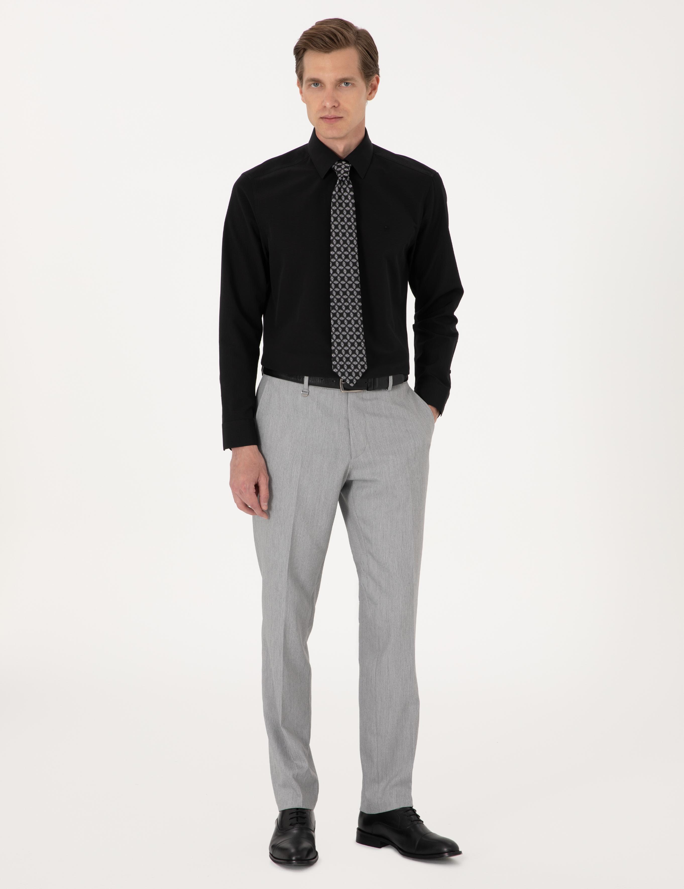 Siyah Regular Fit Uzun Kollu Basic Gömlek