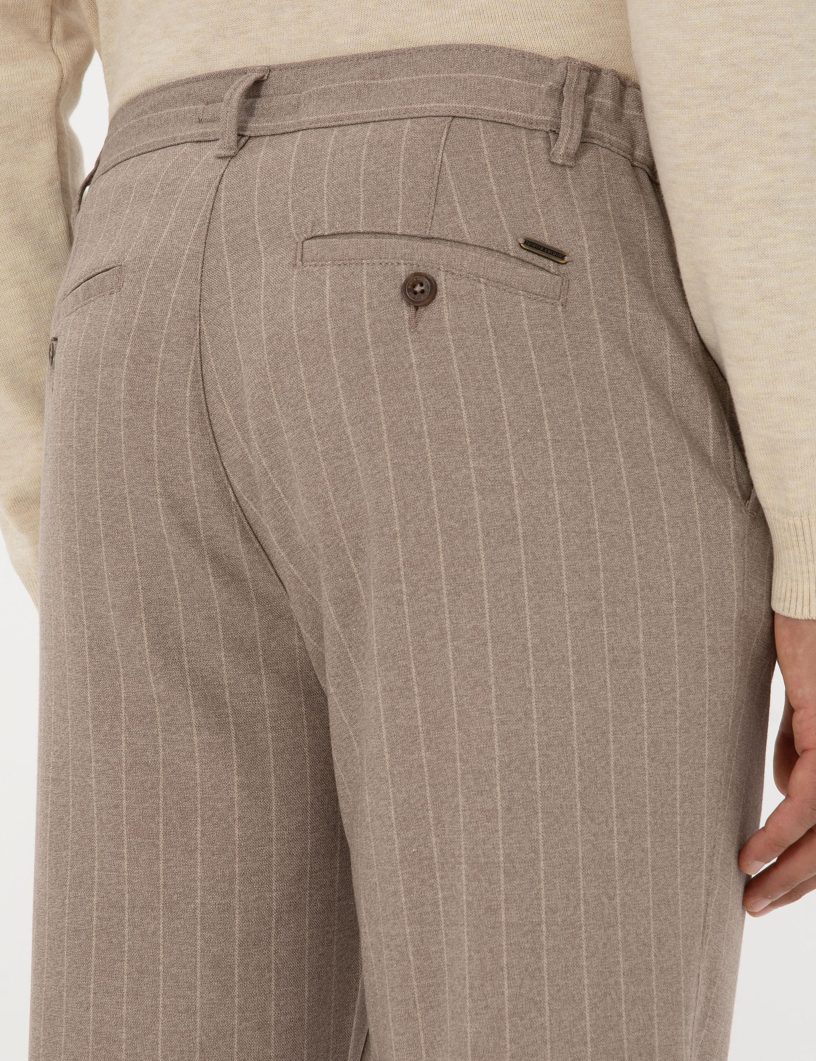 Bej Çizgili Carrot Fit Beli Lastikli Kordonlu Kanvas Pantolon