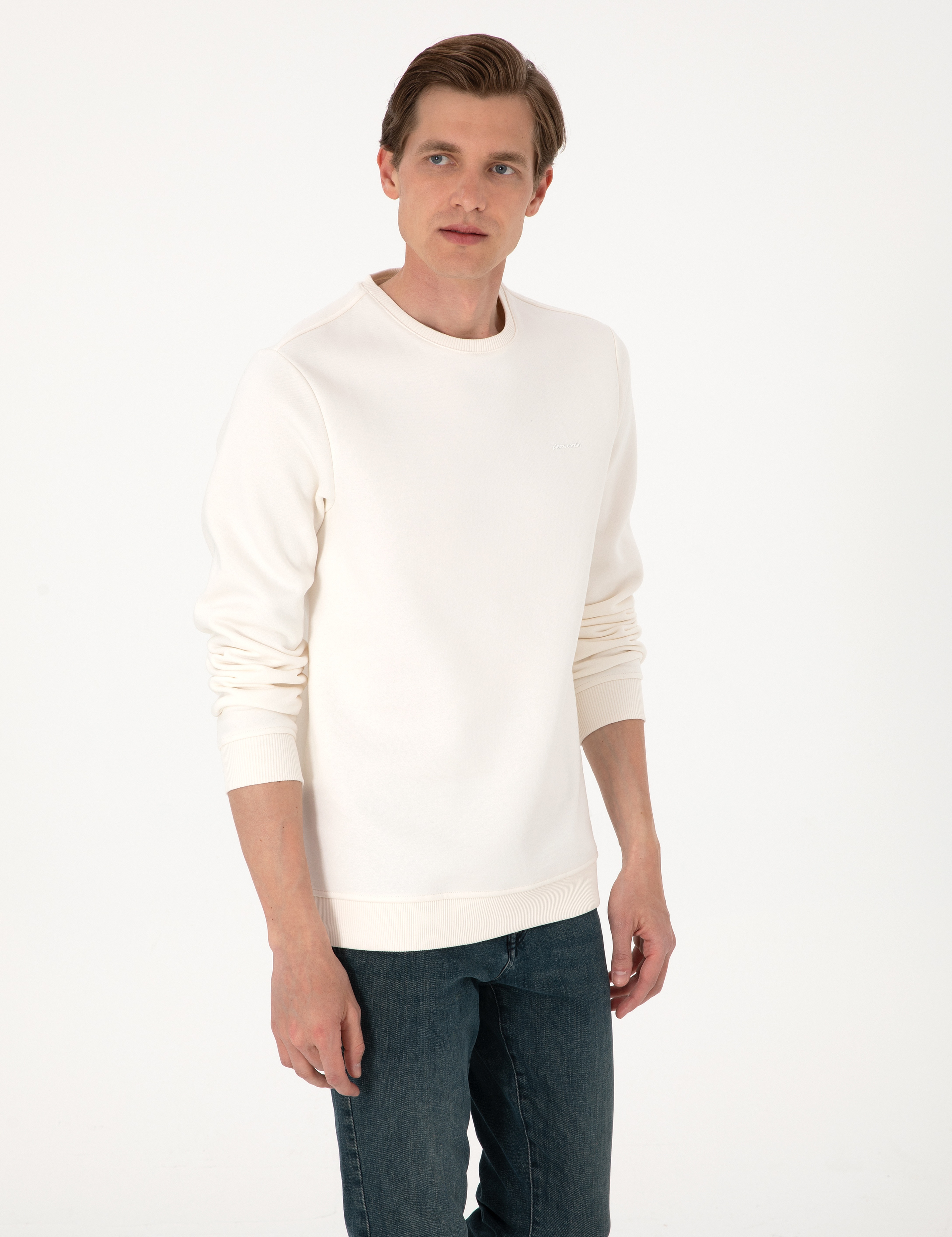 Ekru 3 İplik Regular Fit Bisiklet Yaka Basic Sweatshirt