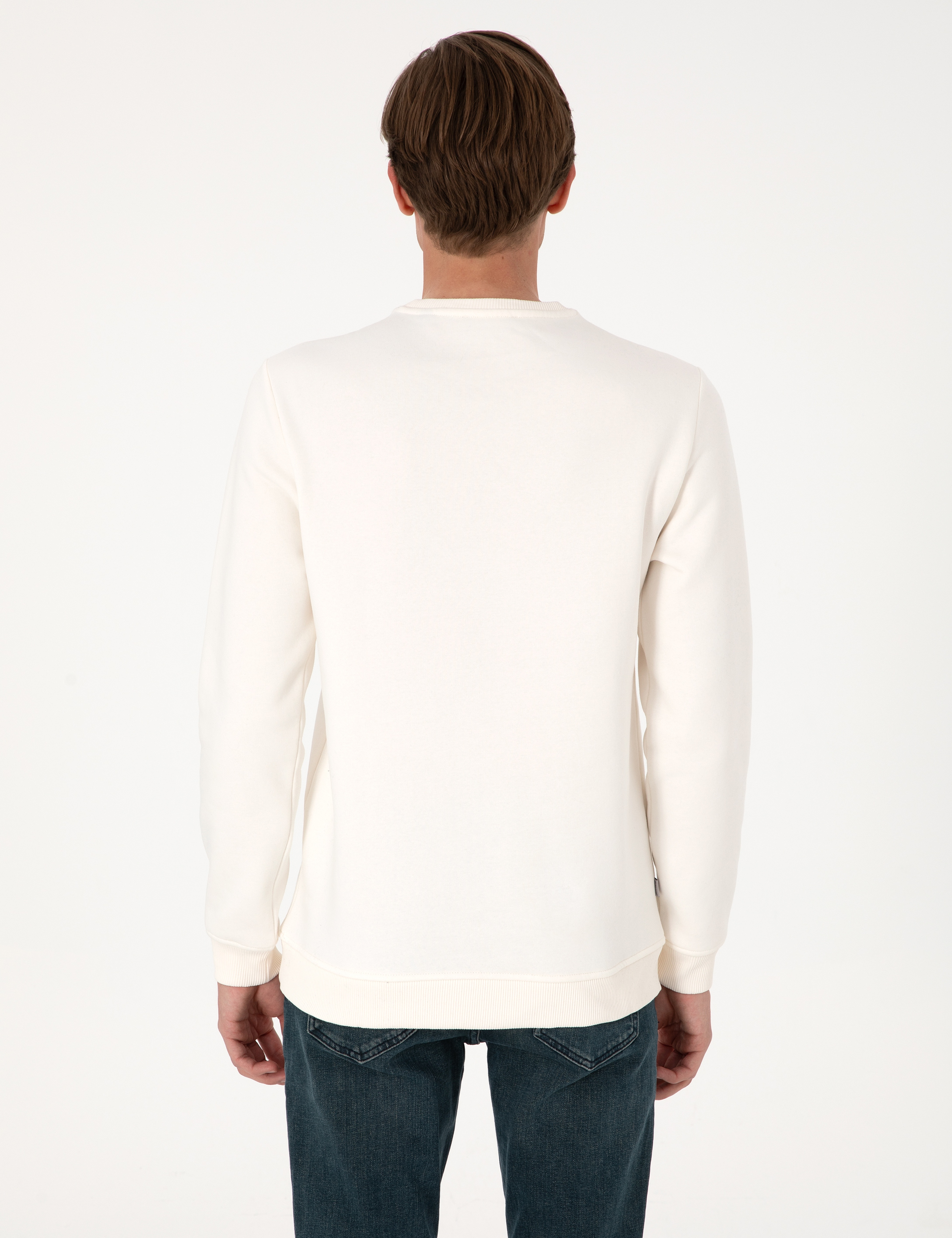 Ekru 3 İplik Regular Fit Bisiklet Yaka Basic Sweatshirt