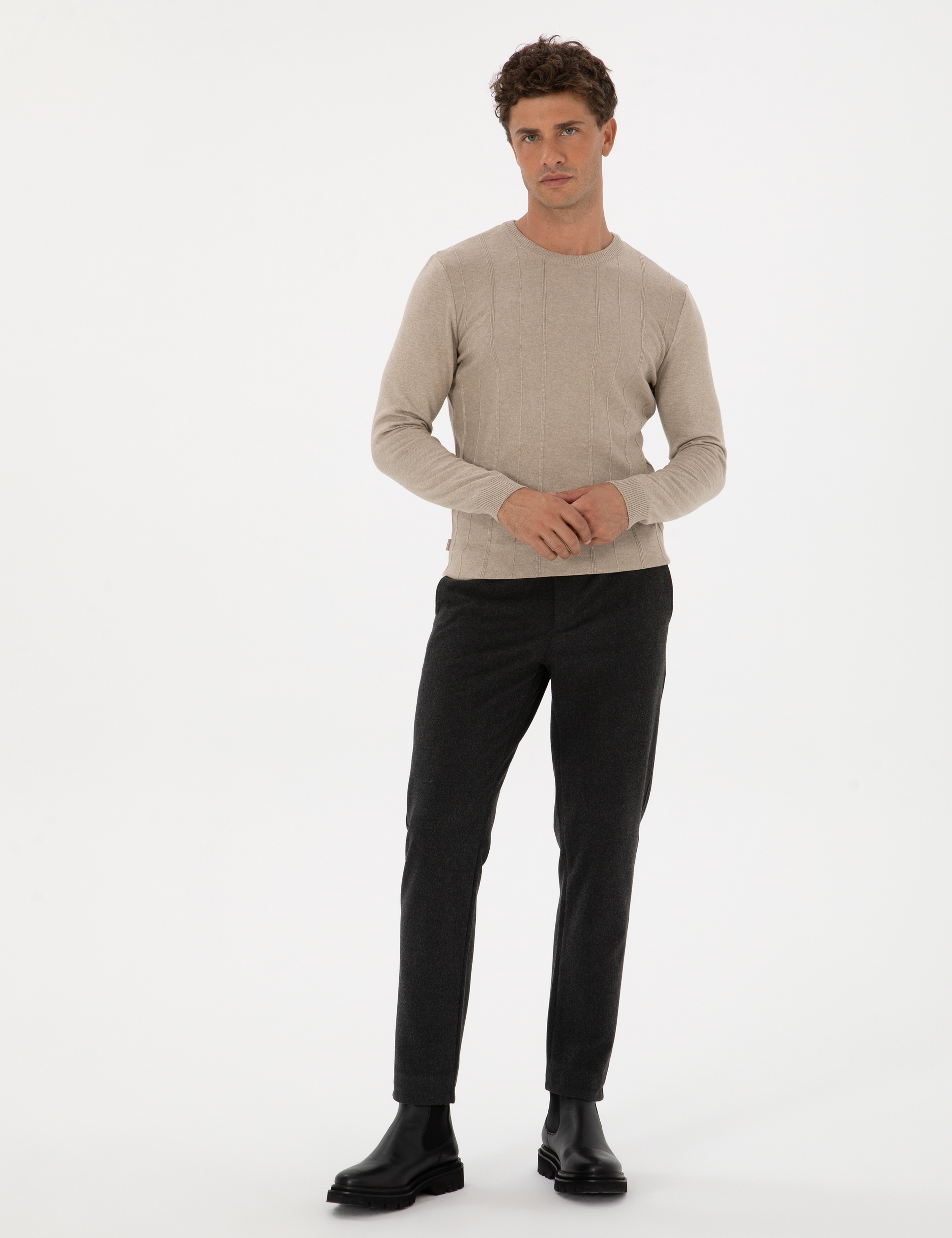 Kum Melanj Slim Fit Bisiklet Yaka Triko Kazak