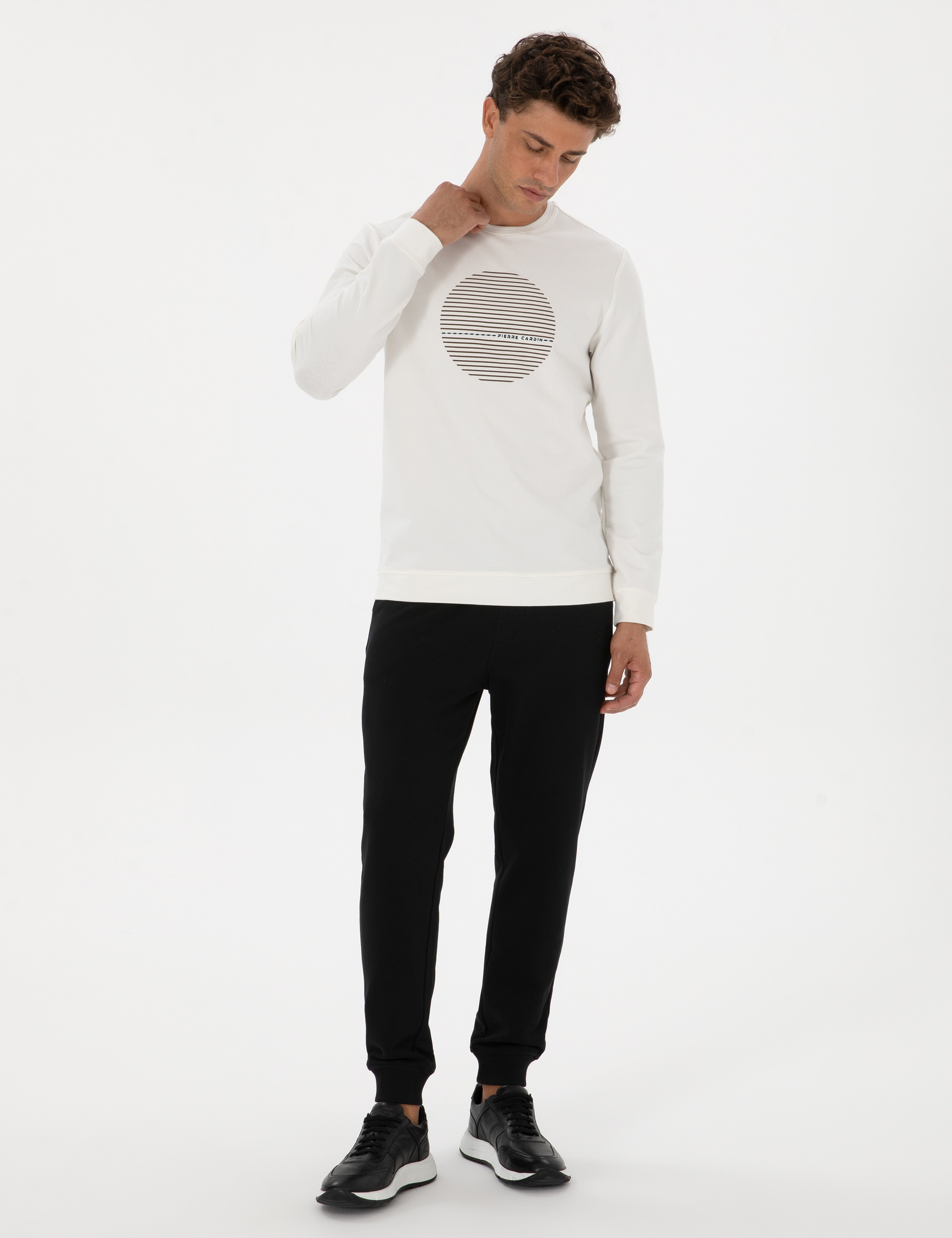 Siyah Slim Fit 3 İplik Paçası Lastikli Eşofman Altı