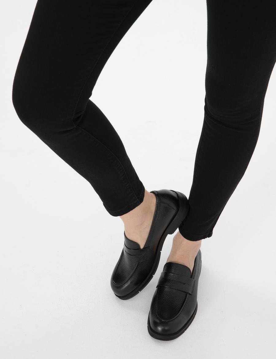 Siyah Deri Casual Ayakkabı