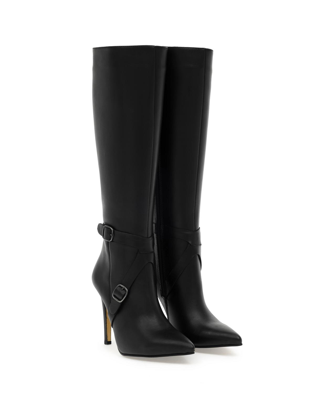 Siyah Topuklu Çizme