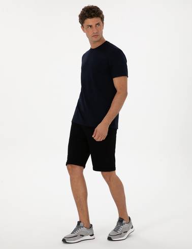 Siyah Regular Fit Örme Şort