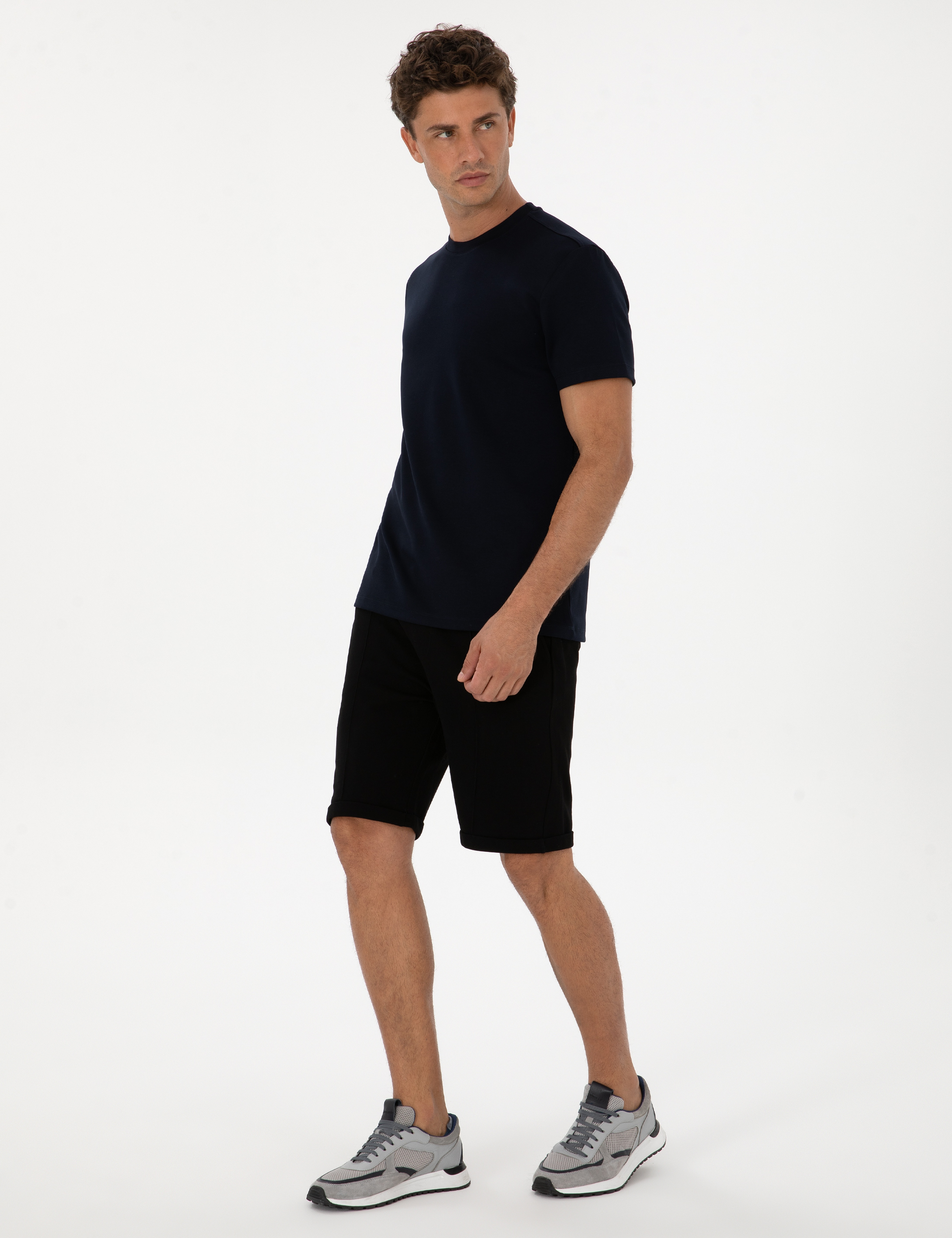 Siyah Regular Fit Örme Şort - Image 3