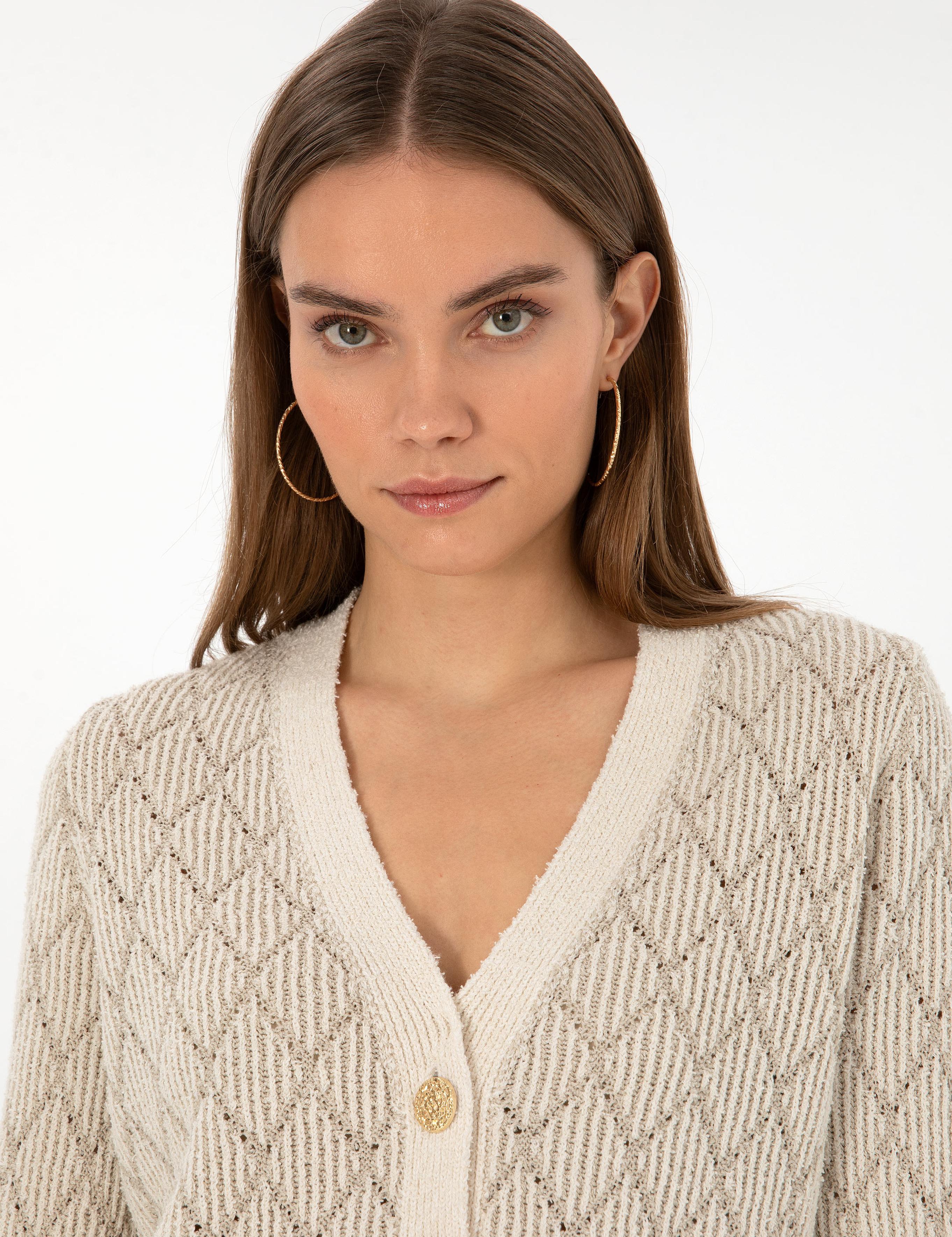 Ekru Regular Fit Triko Hırka