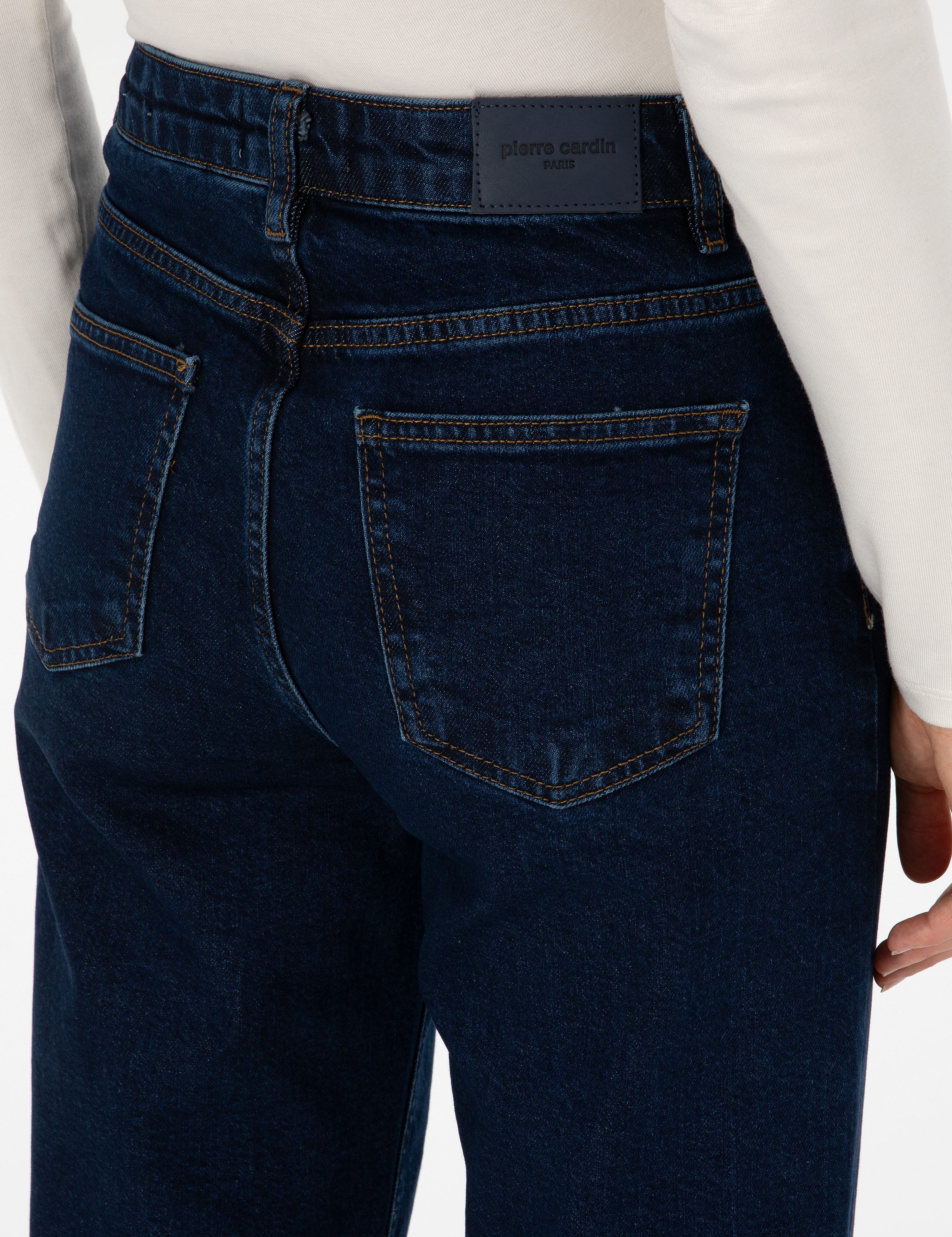 Koyu İndigo Loose Fit Jean Pantolon - Image 6