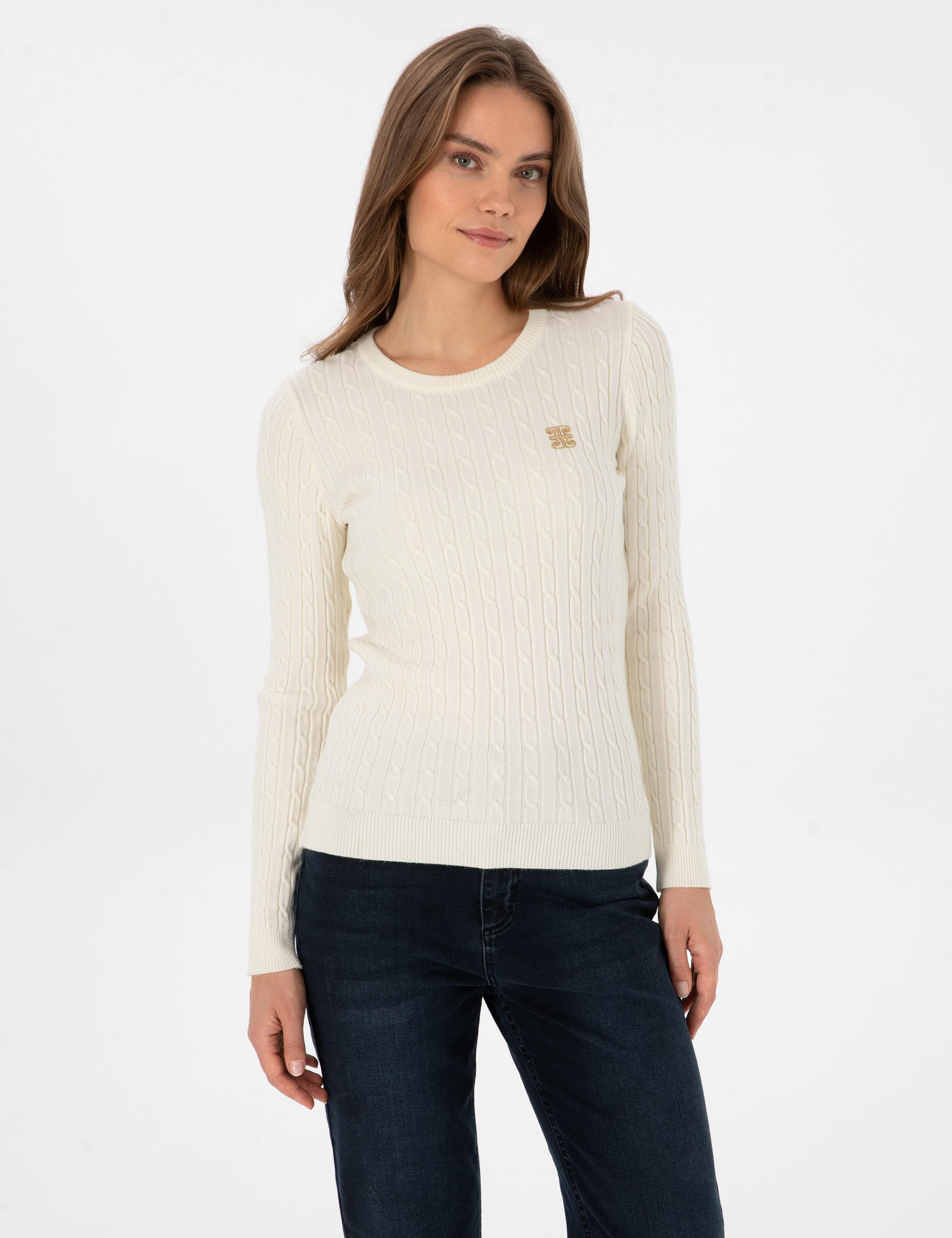 Ekru Slim Fit Bisiklet Yaka Basic Kazak