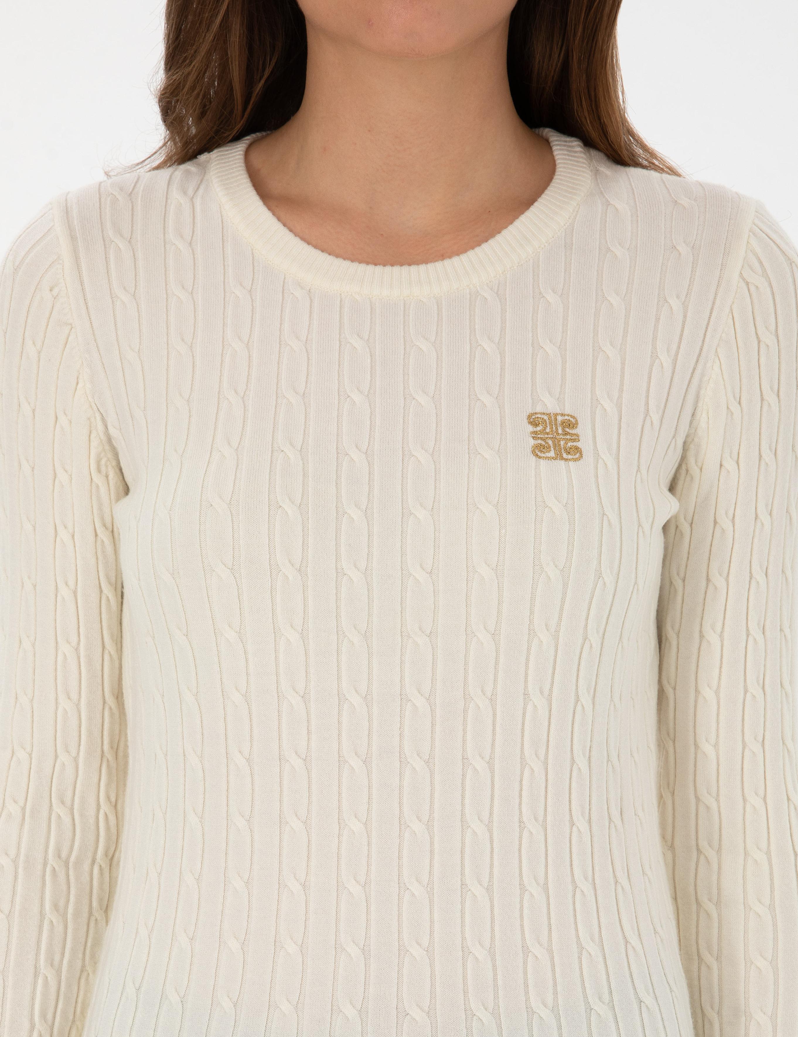 Ekru Slim Fit Bisiklet Yaka Basic Kazak