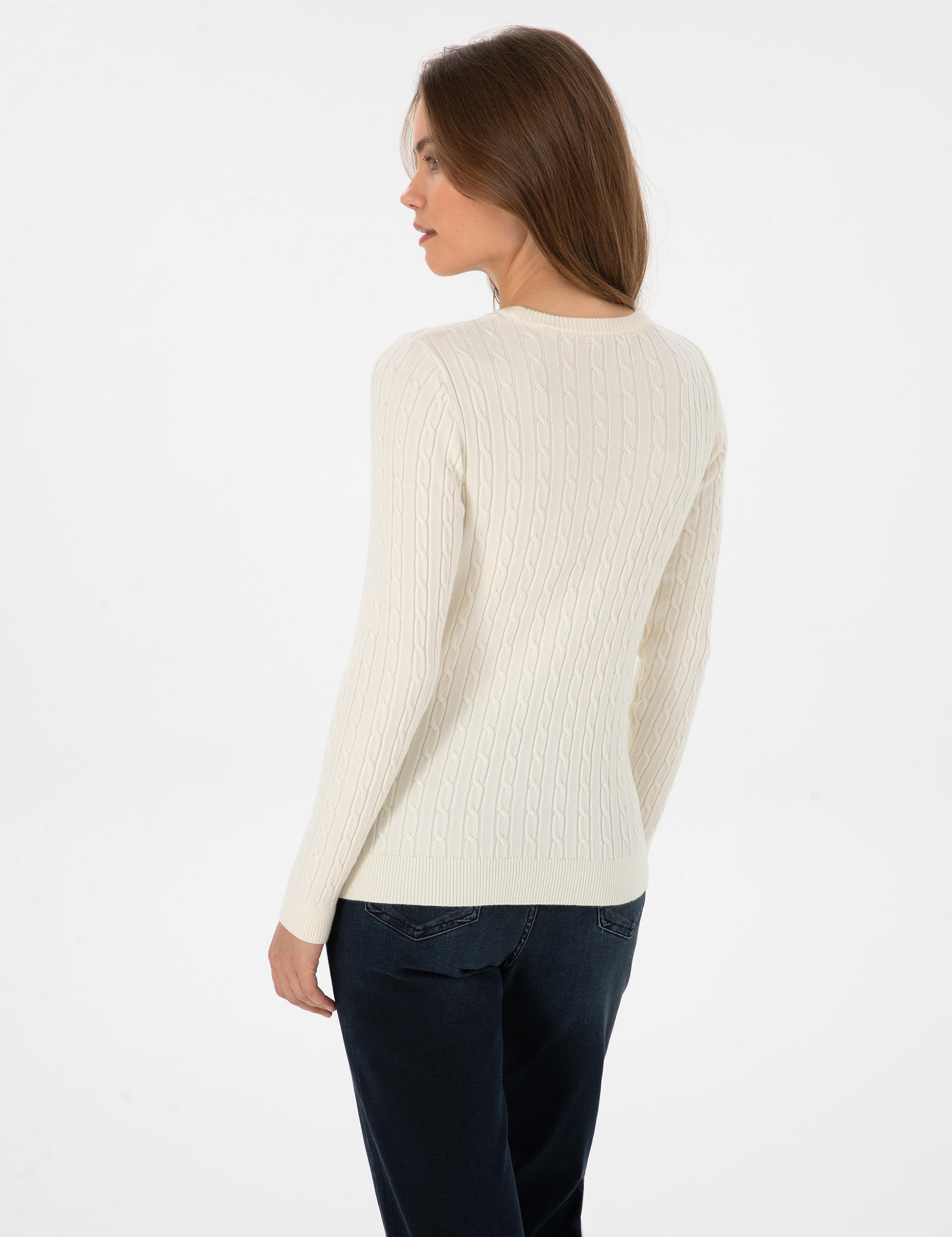 Ekru Slim Fit Bisiklet Yaka Basic Kazak