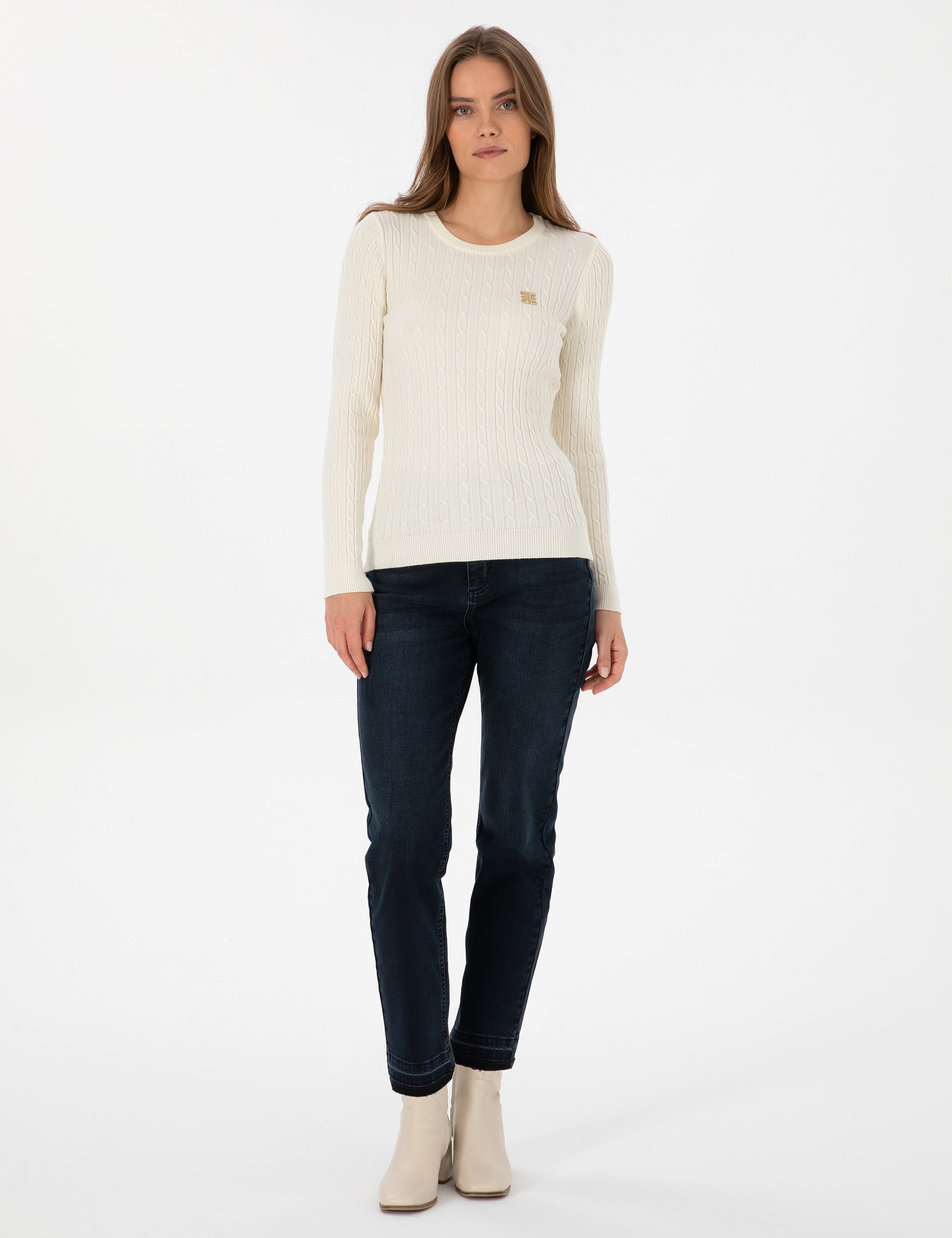 Ekru Slim Fit Bisiklet Yaka Basic Kazak