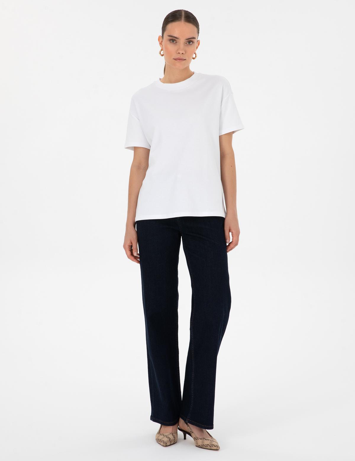 Beyaz Oversize Basic Tişört - 50316880003